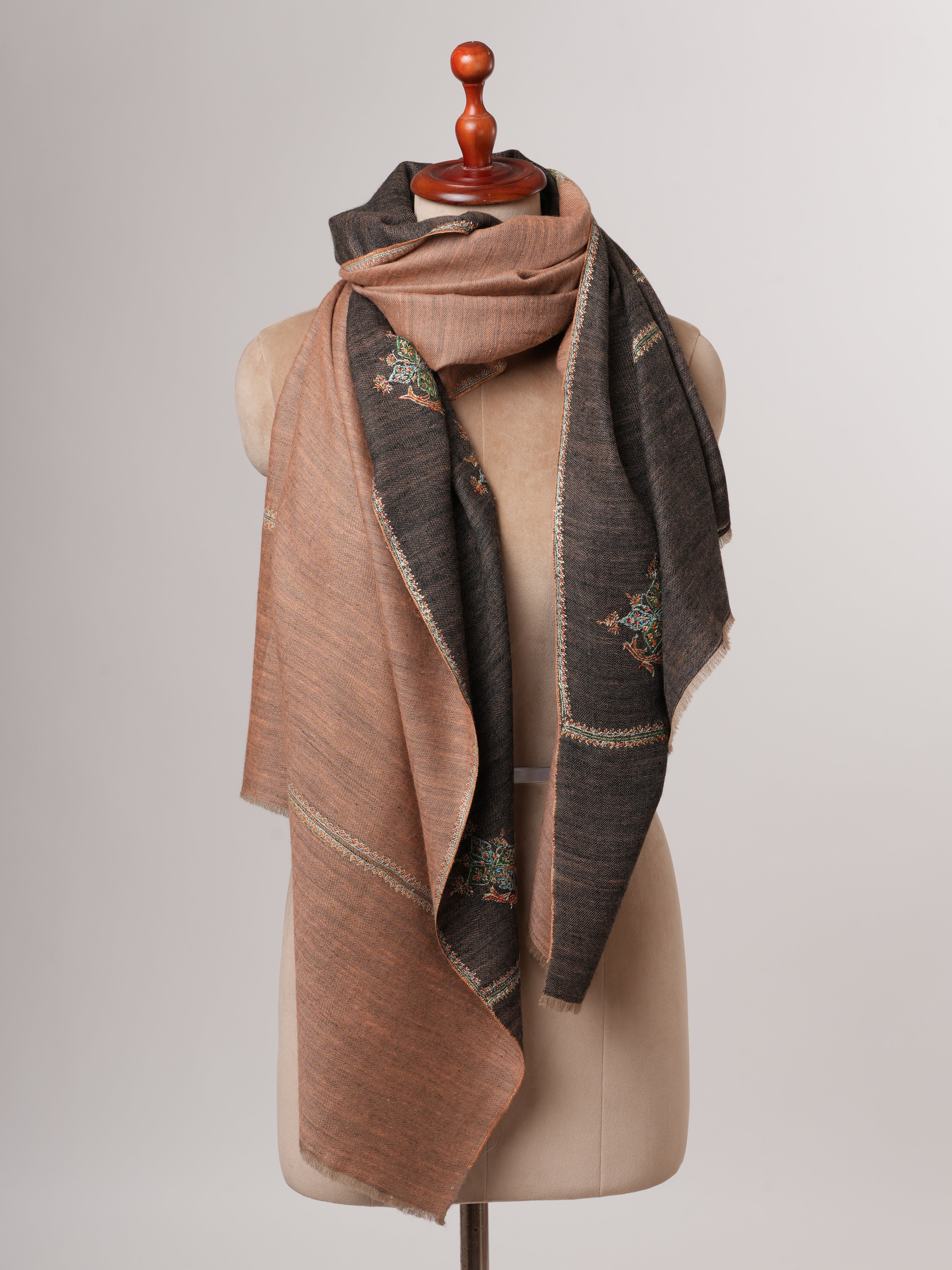 Peach Black Dorukha Shahkaar Pashmina – Handwoven with Buteh Sozni Embroidery Shahkaar