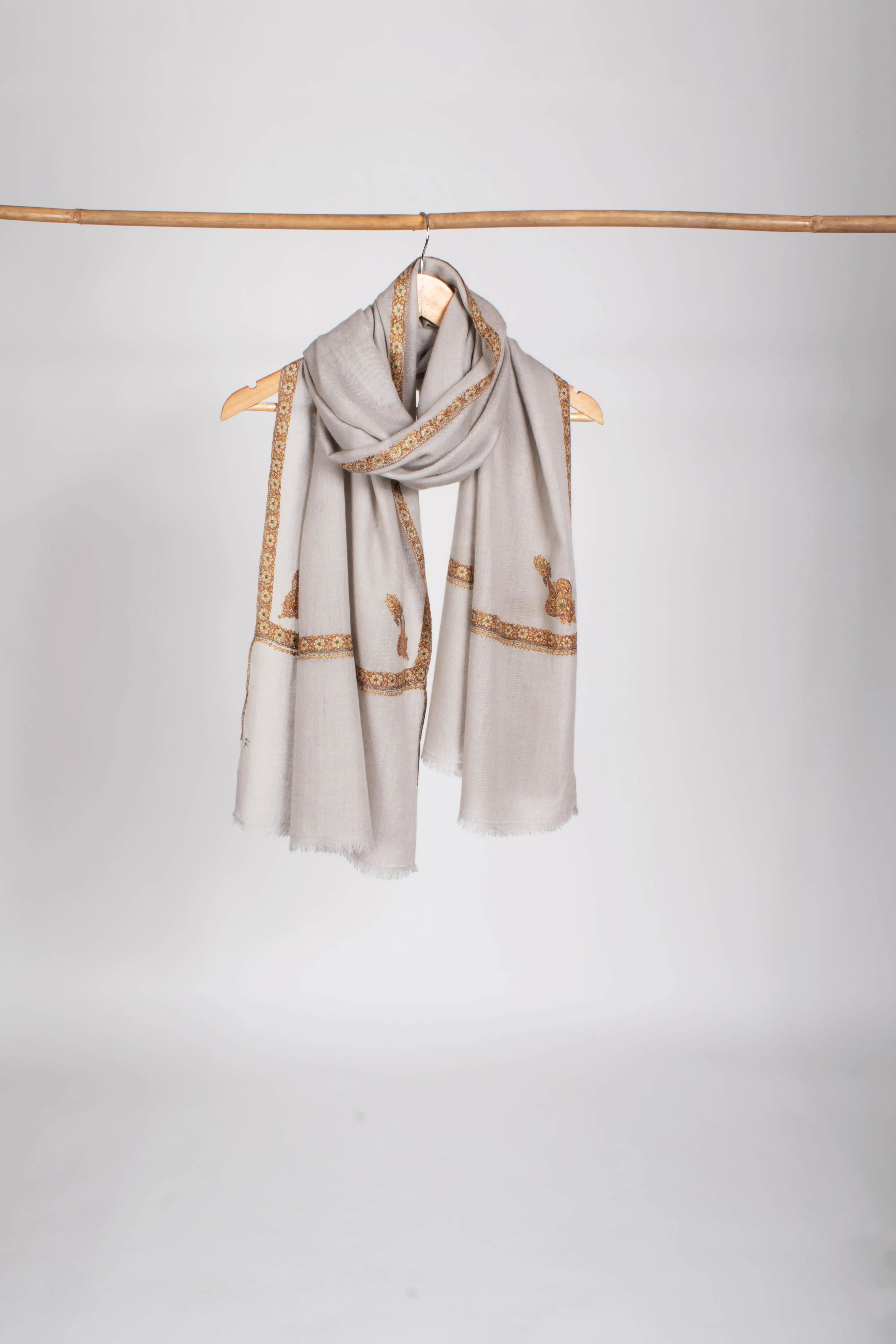 Pearl White Hashia Cashmere Embroidered Scarf - STAPLE Shahkaar
