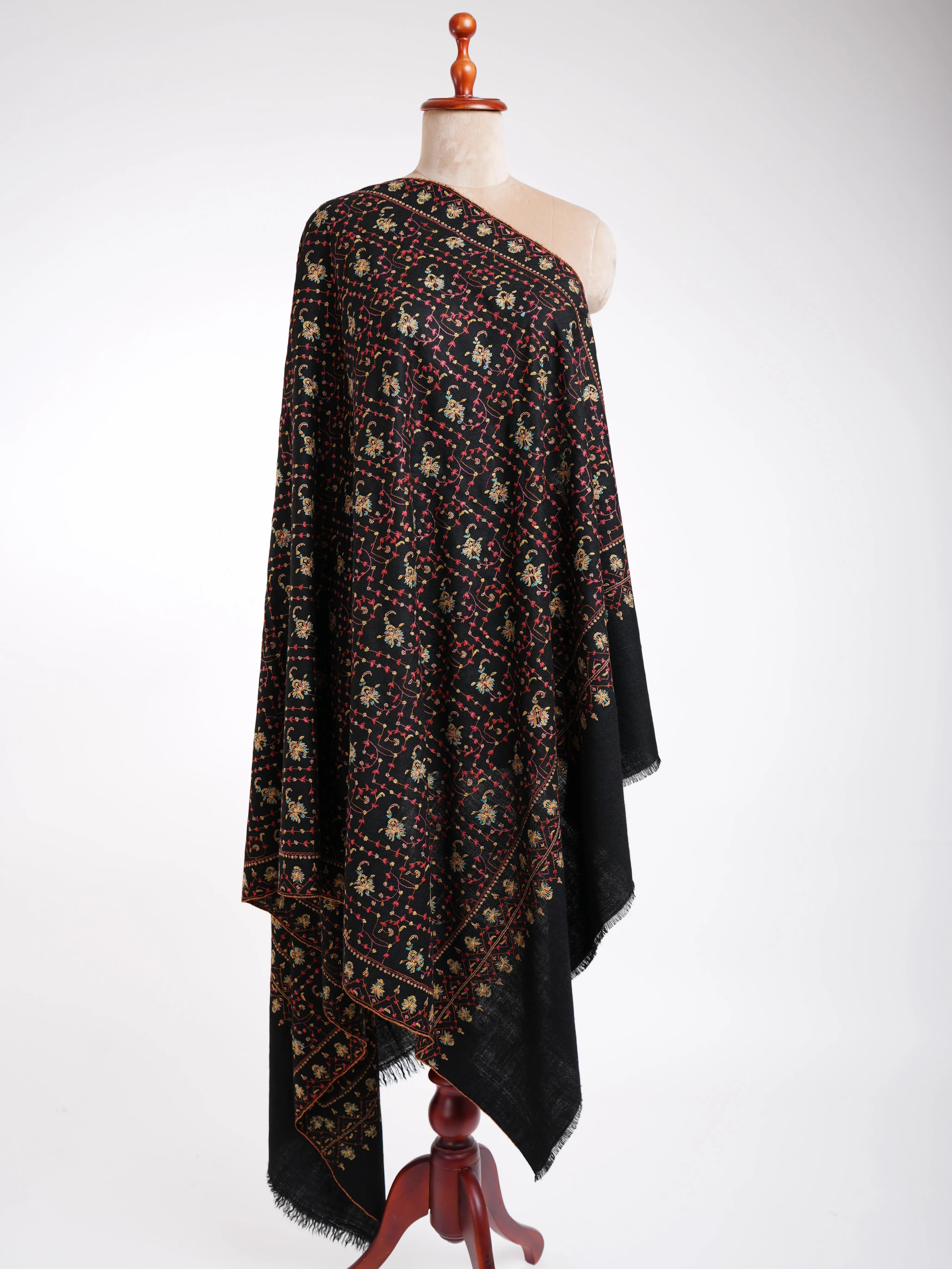 Pretty Black Kashmiri Pashmina Shawl Shahkaar