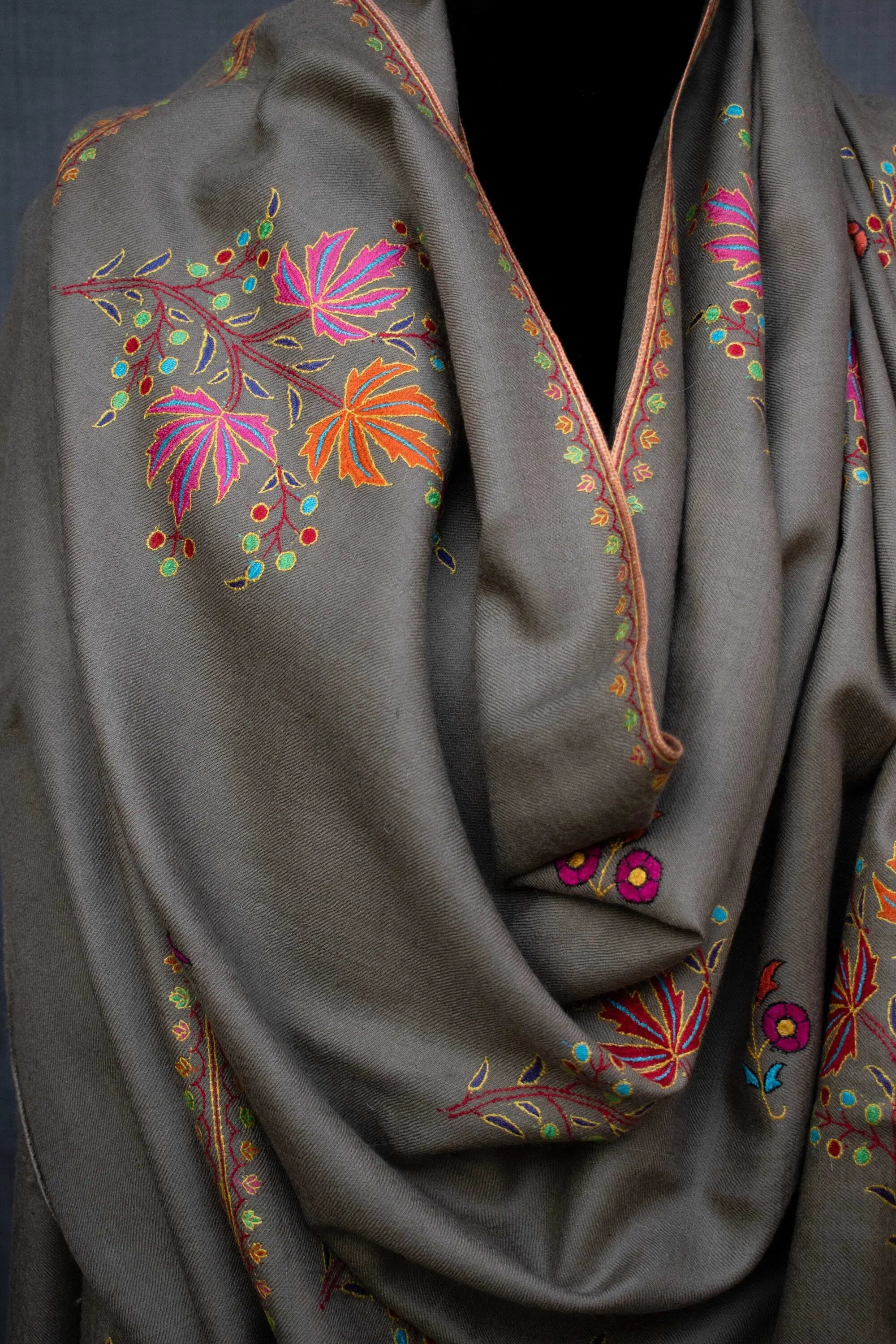 Pure Pashmina Floral Paper Machie Hand Embroidery Scarf Shawl Wrap, Handwoven, Made in Kashmir Shahkaar