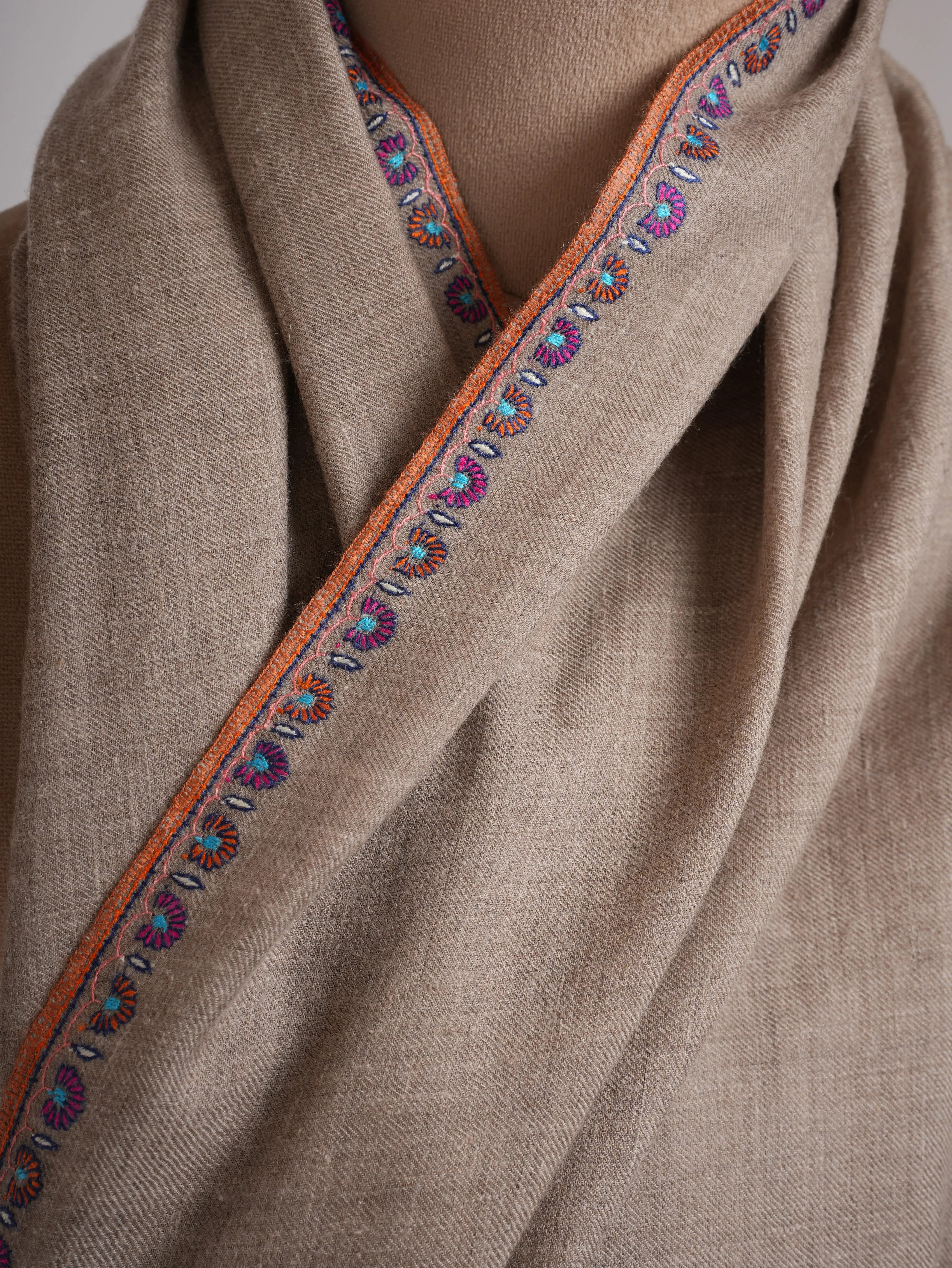 Purple Hue Palla Embroidered Pure Pashmina Shawl Shahkaar