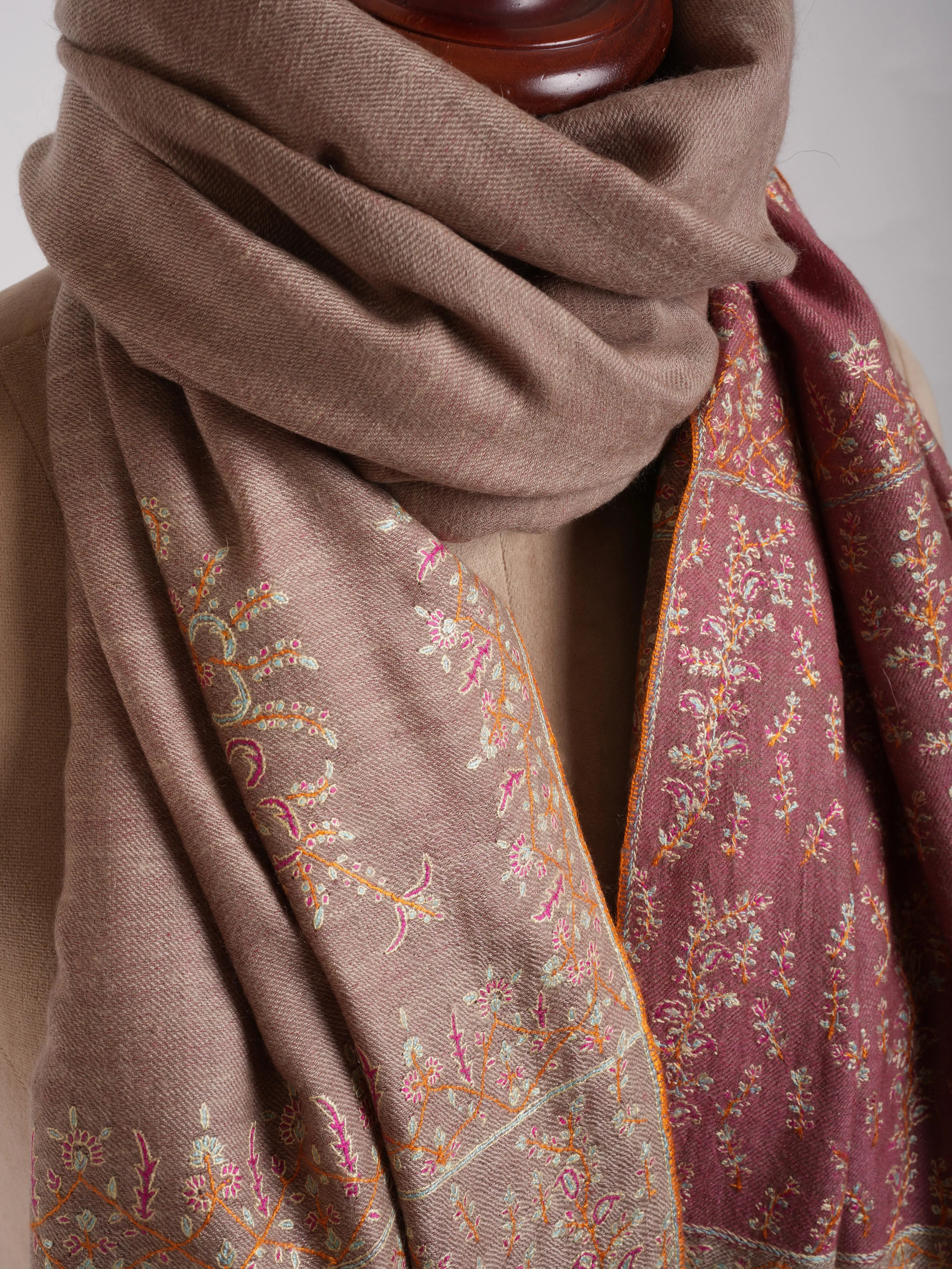 Reversible Hand Embroidered Authentic Pashmina Shawl Shahkaar