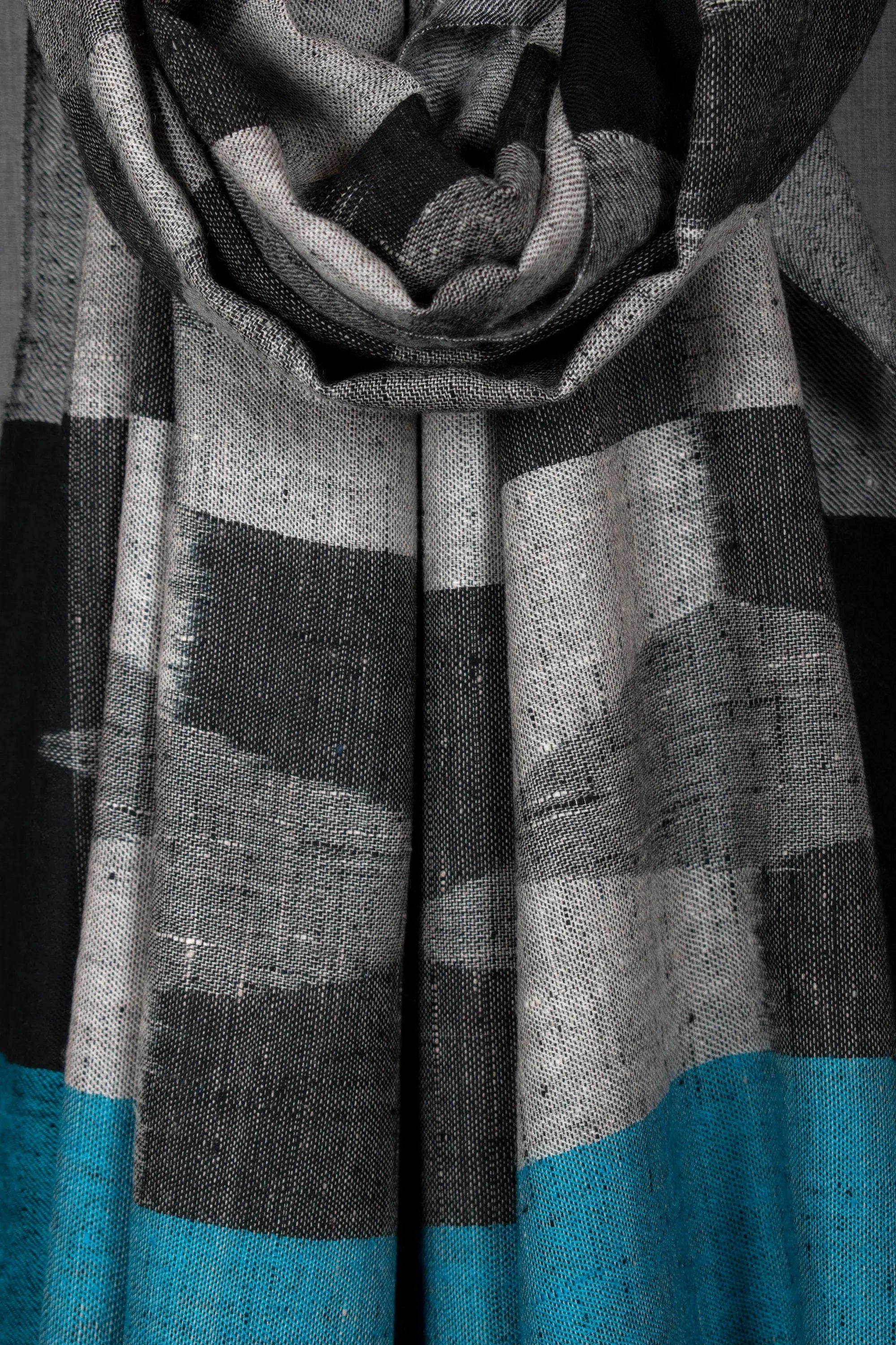 Rifat Ikat Weave Scarf, Pure Pashmina Wrap, 28x80" Shahkaar