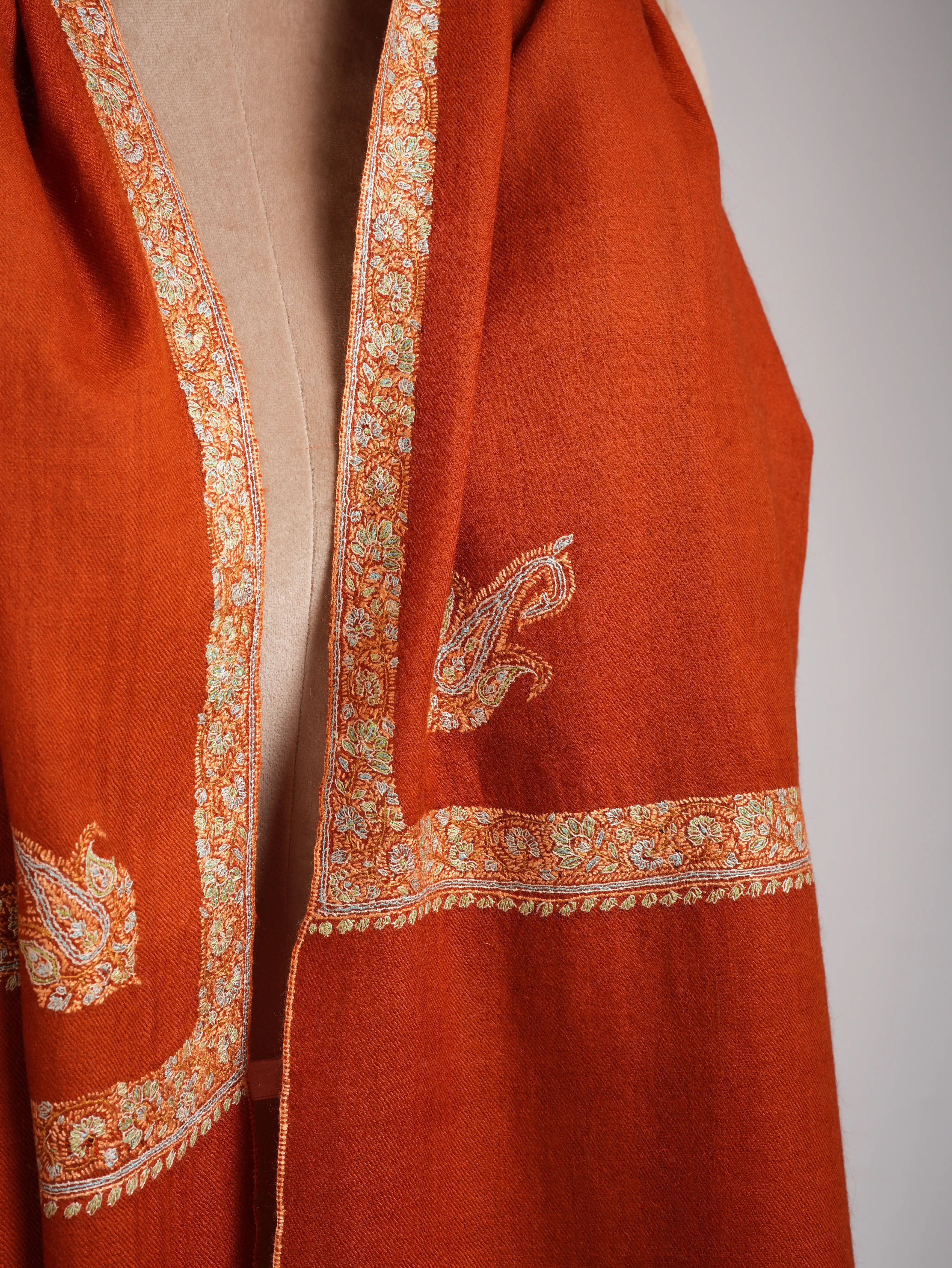 Rust Hashiadar Sozni Embroidered Kashmiri Pashmina Shawl Shahkaar