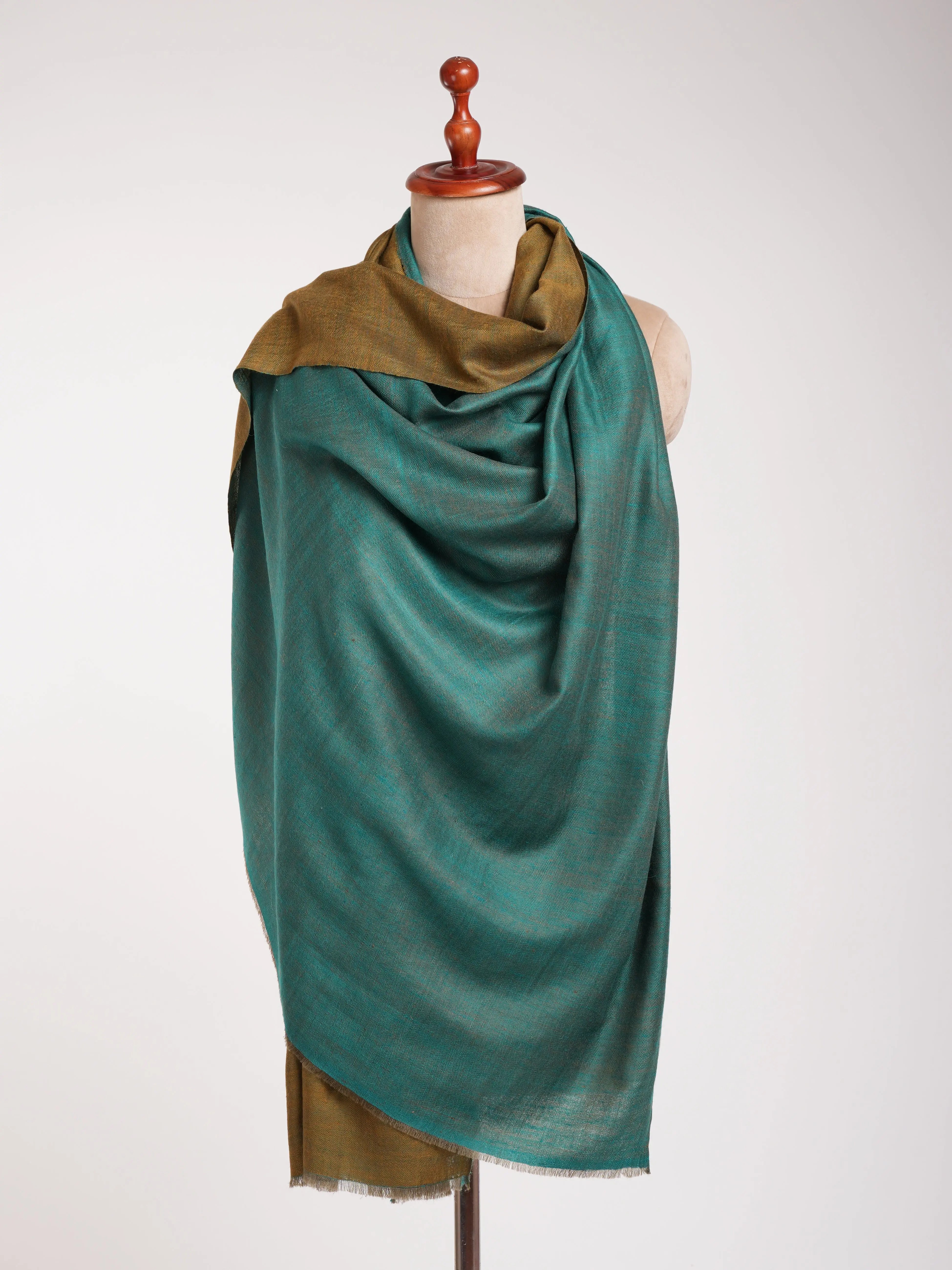 Shaded Spruce and Mustard Dorukha Cashmere Pashmina Shawl Shahkaar