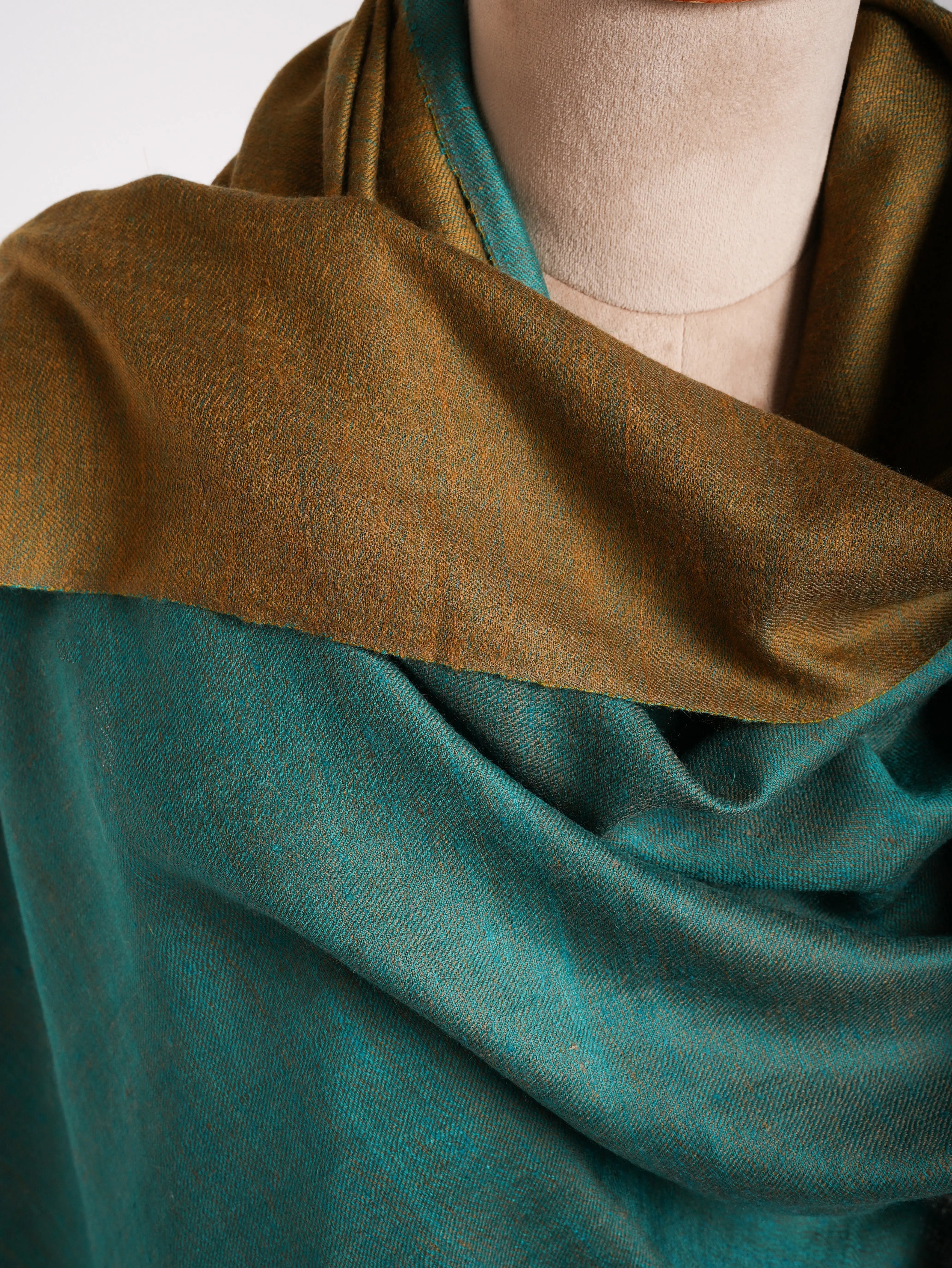 Shaded Spruce and Mustard Dorukha Cashmere Pashmina Shawl Shahkaar