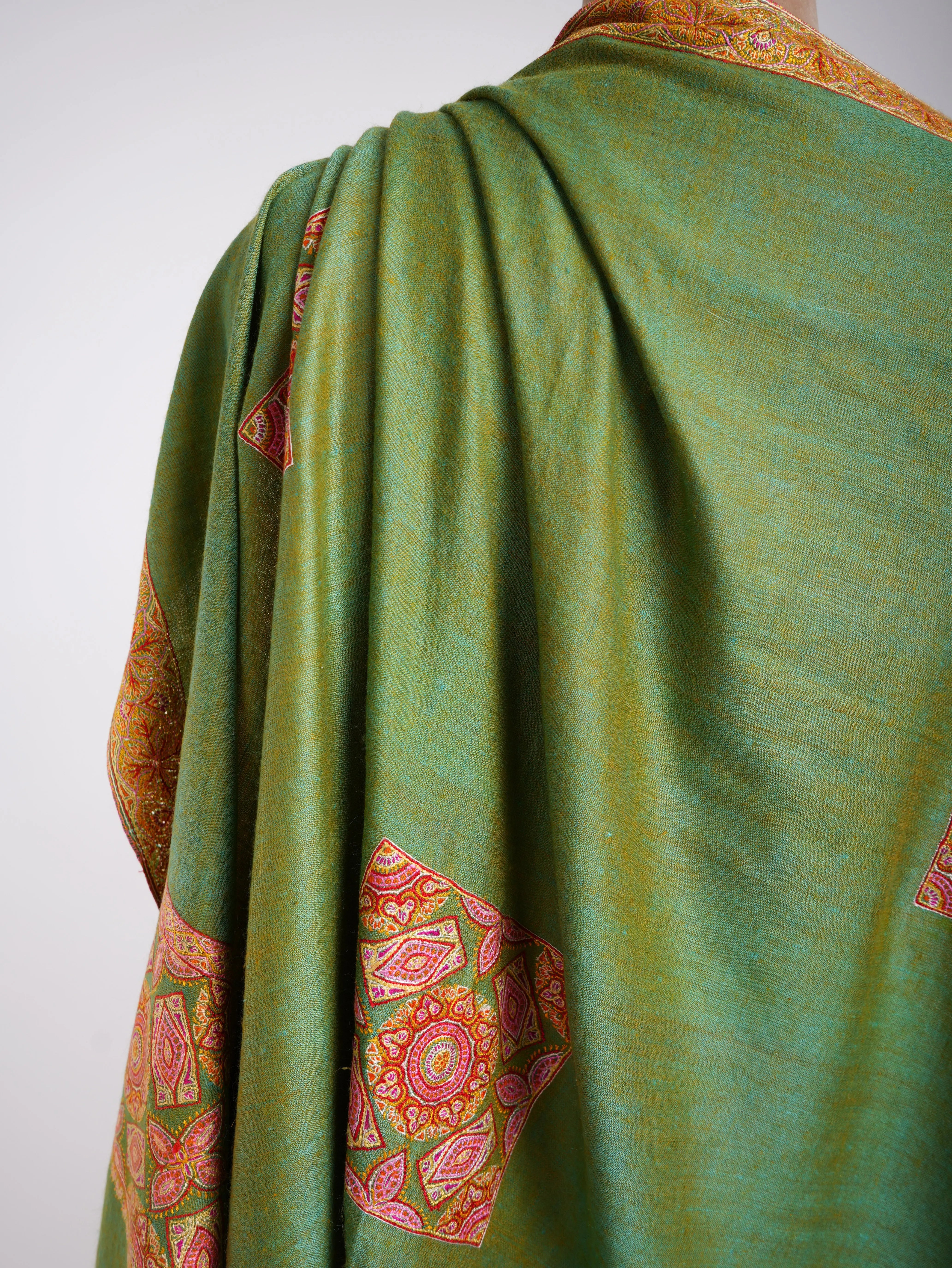 Silk Sozni Dorukha Pashmina Shawl Green Shahkaar