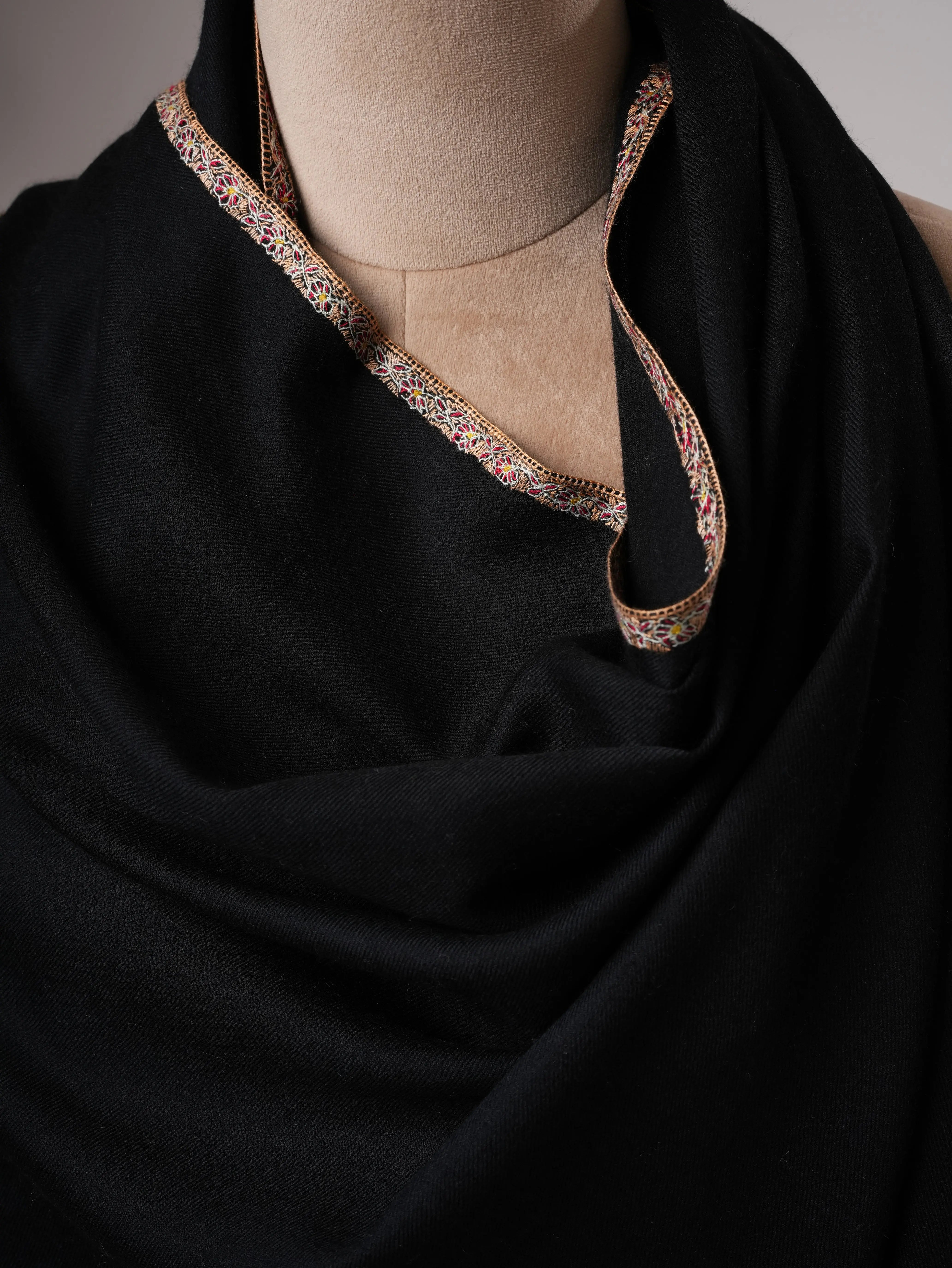 Soft Kashmiri Cashmere Scarf Featuring Fine Bail Handwork Shahkaar