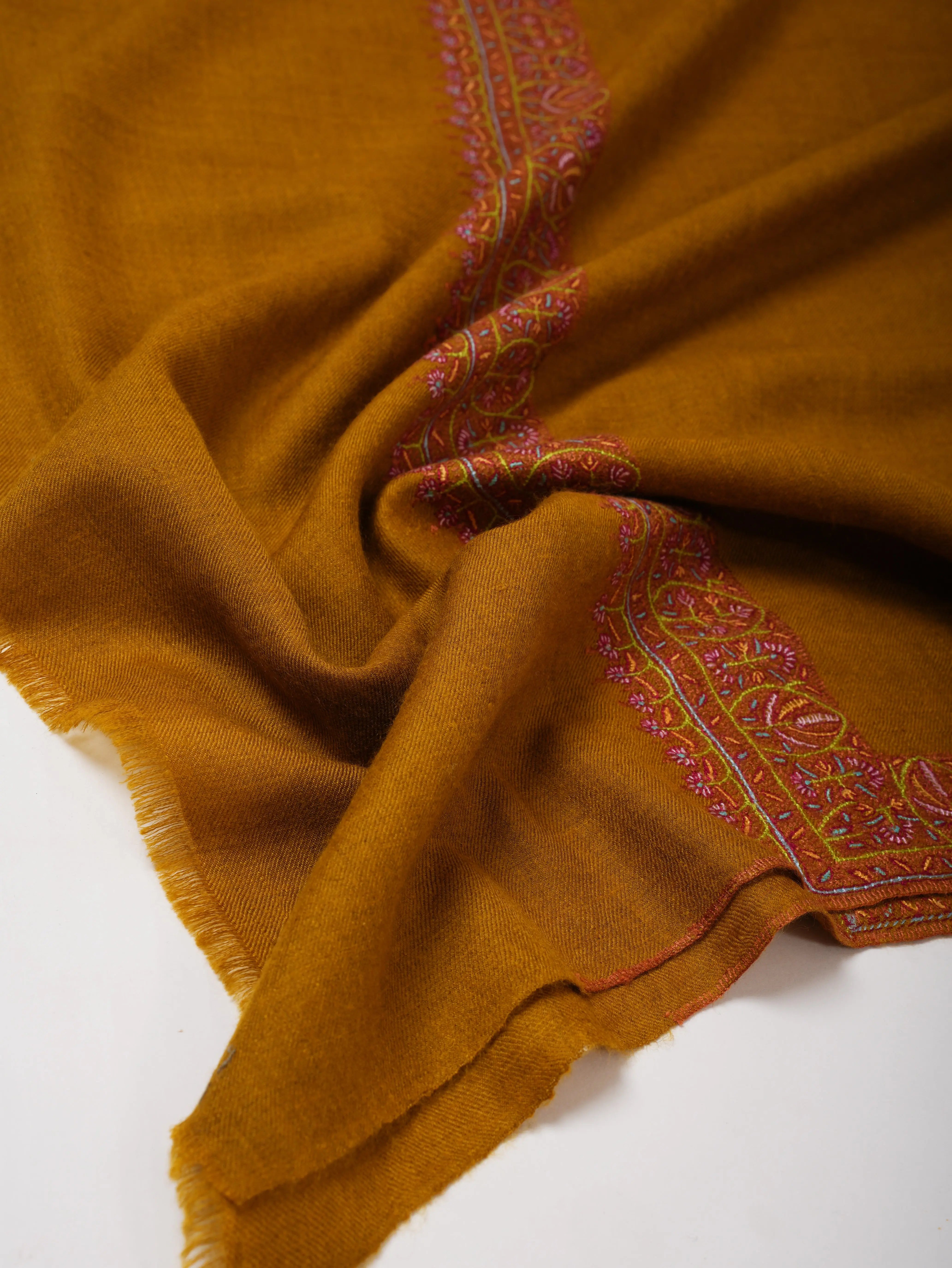 Soft Luxurious Hand Embroidered Neemdaur Kashmiri Pashmina Shawl Shahkaar