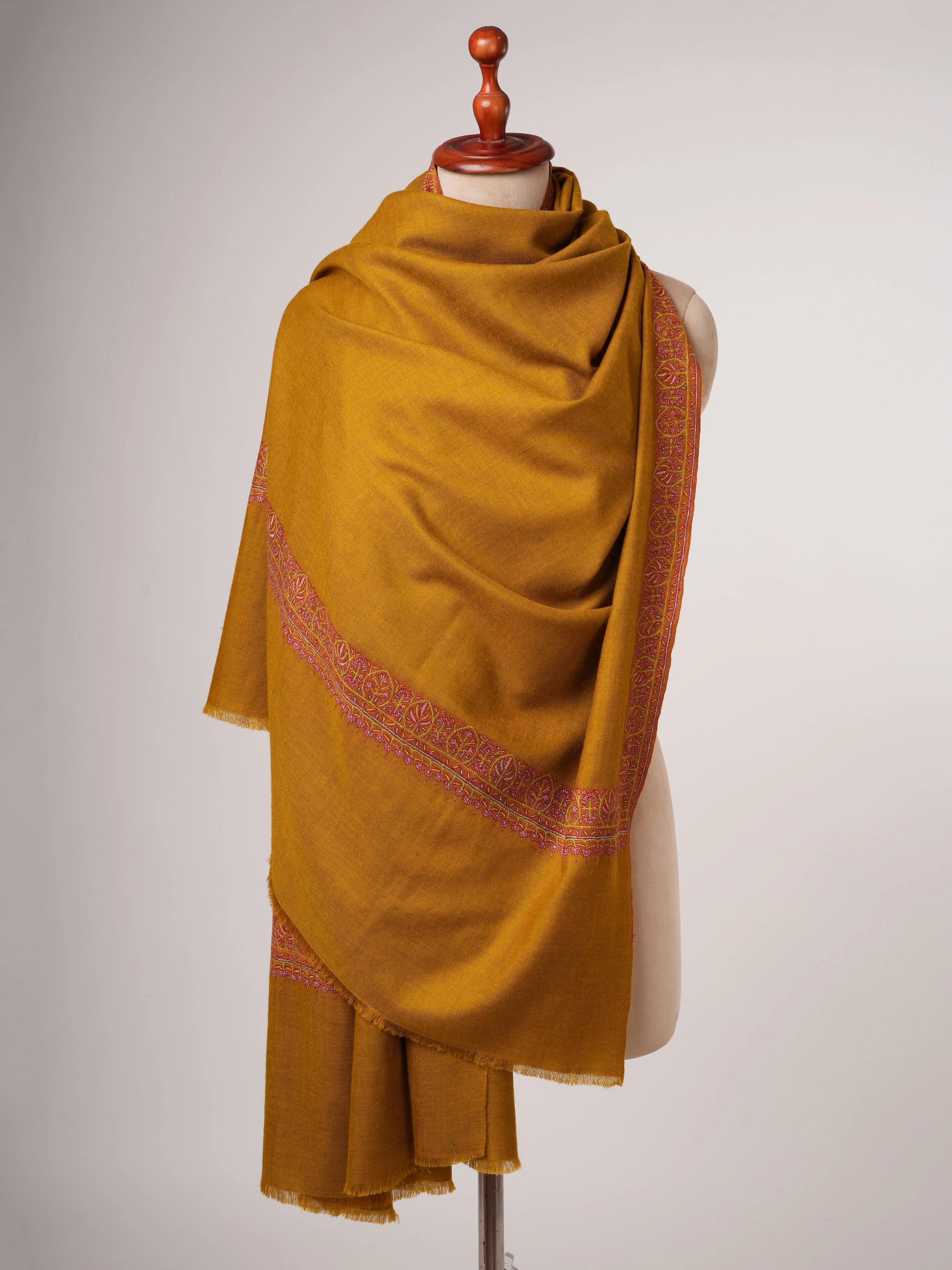 Soft Luxurious Hand Embroidered Neemdaur Kashmiri Pashmina Shawl Shahkaar