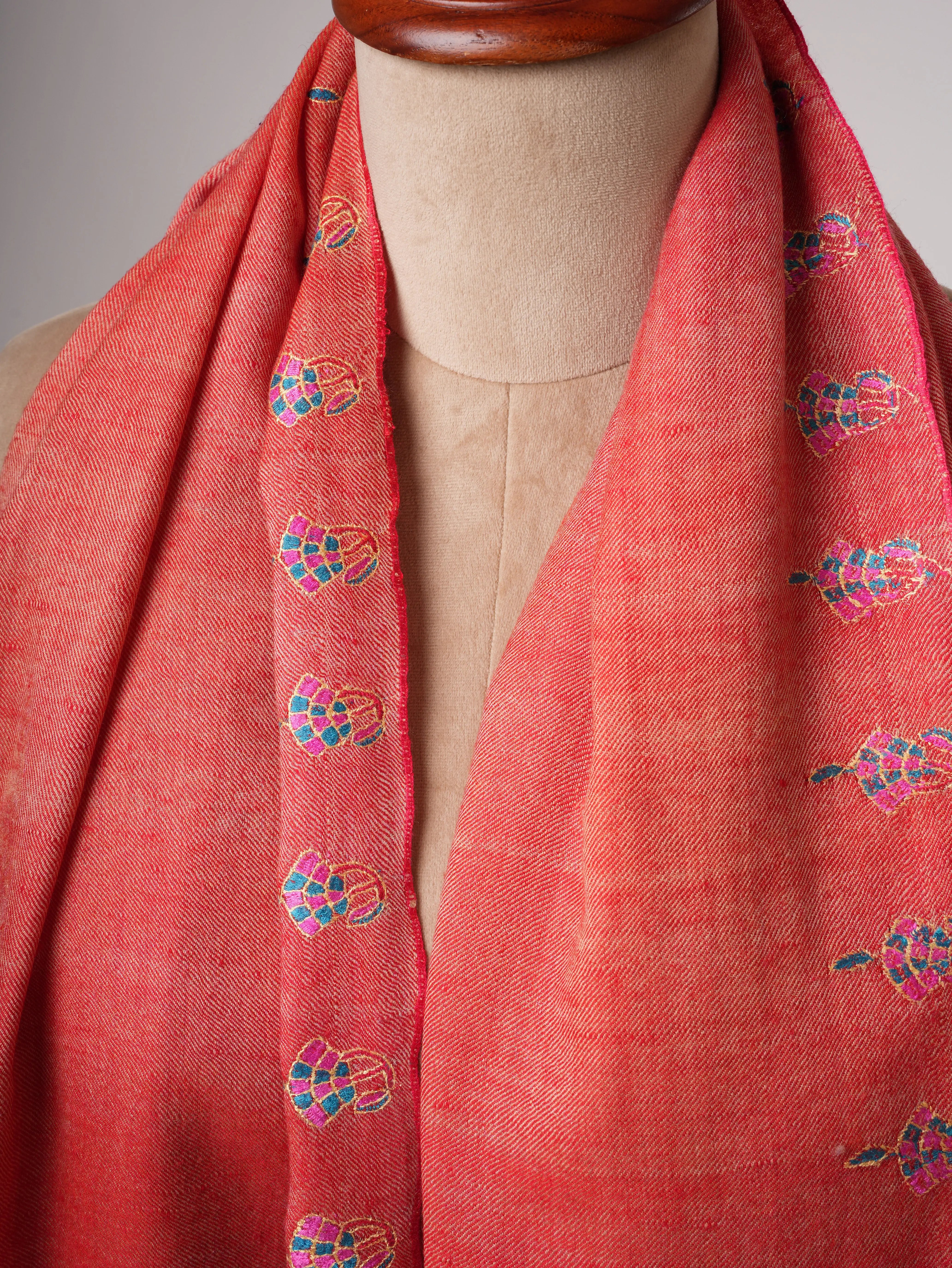 Soft and Luxurious Hand Embroidered Pashmina Shawl – Timeless Kashmiri Elegance Shahkaar