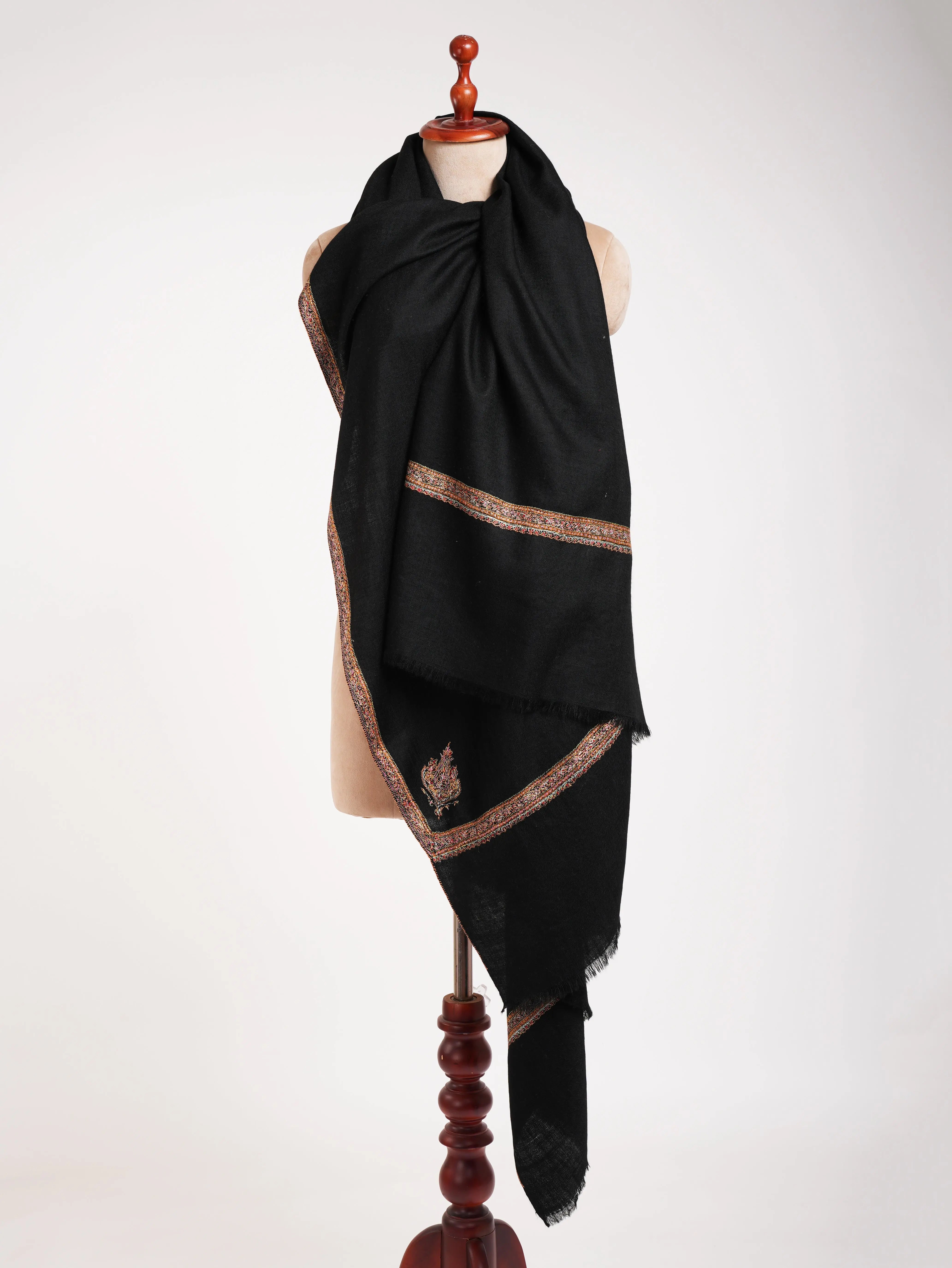 Sozni Black Kashmiri Pashmina XL Shawl Shahkaar