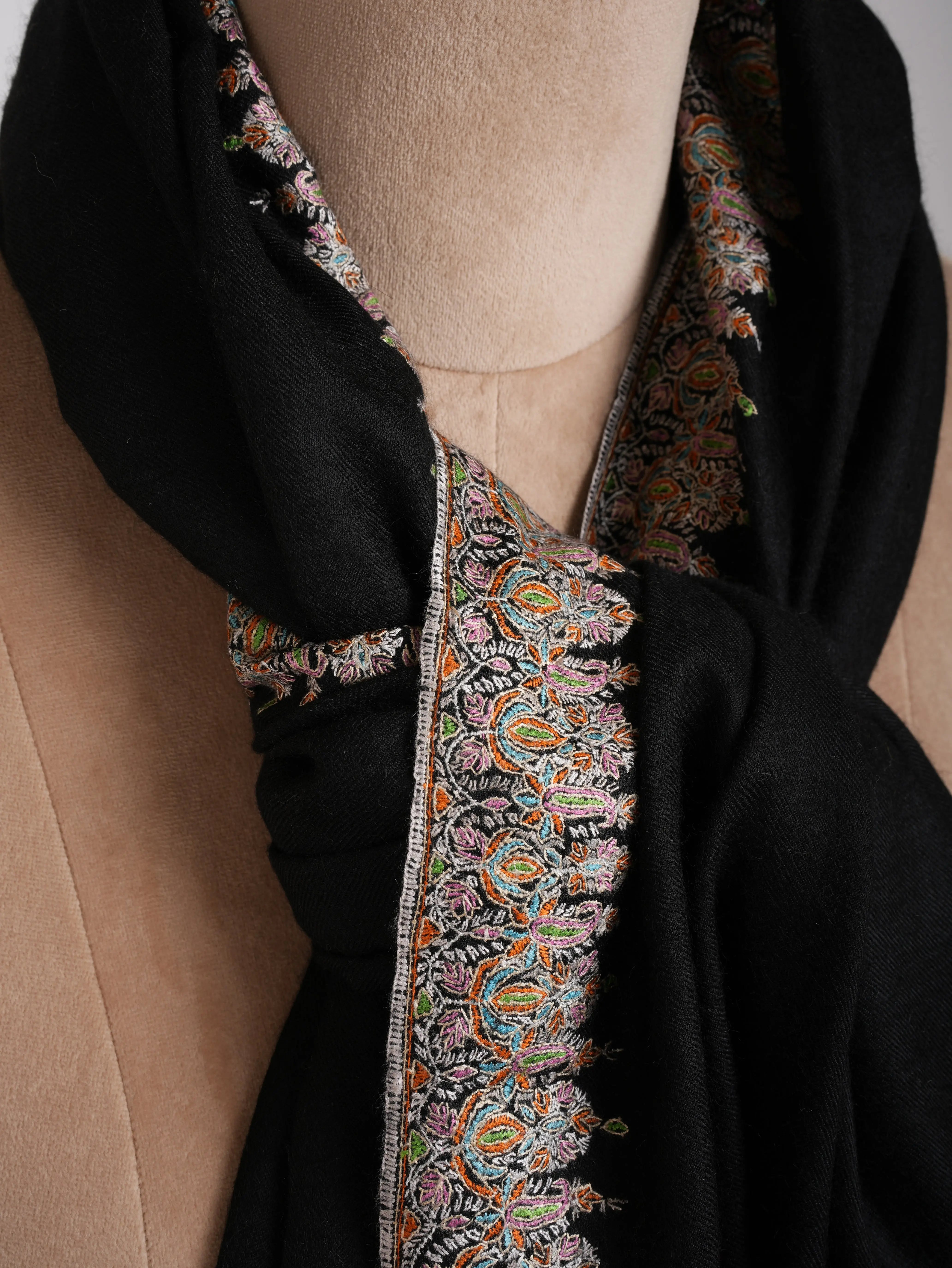 Sozni Embroidered Neemdaur Black Pashmina Shawl Shahkaar