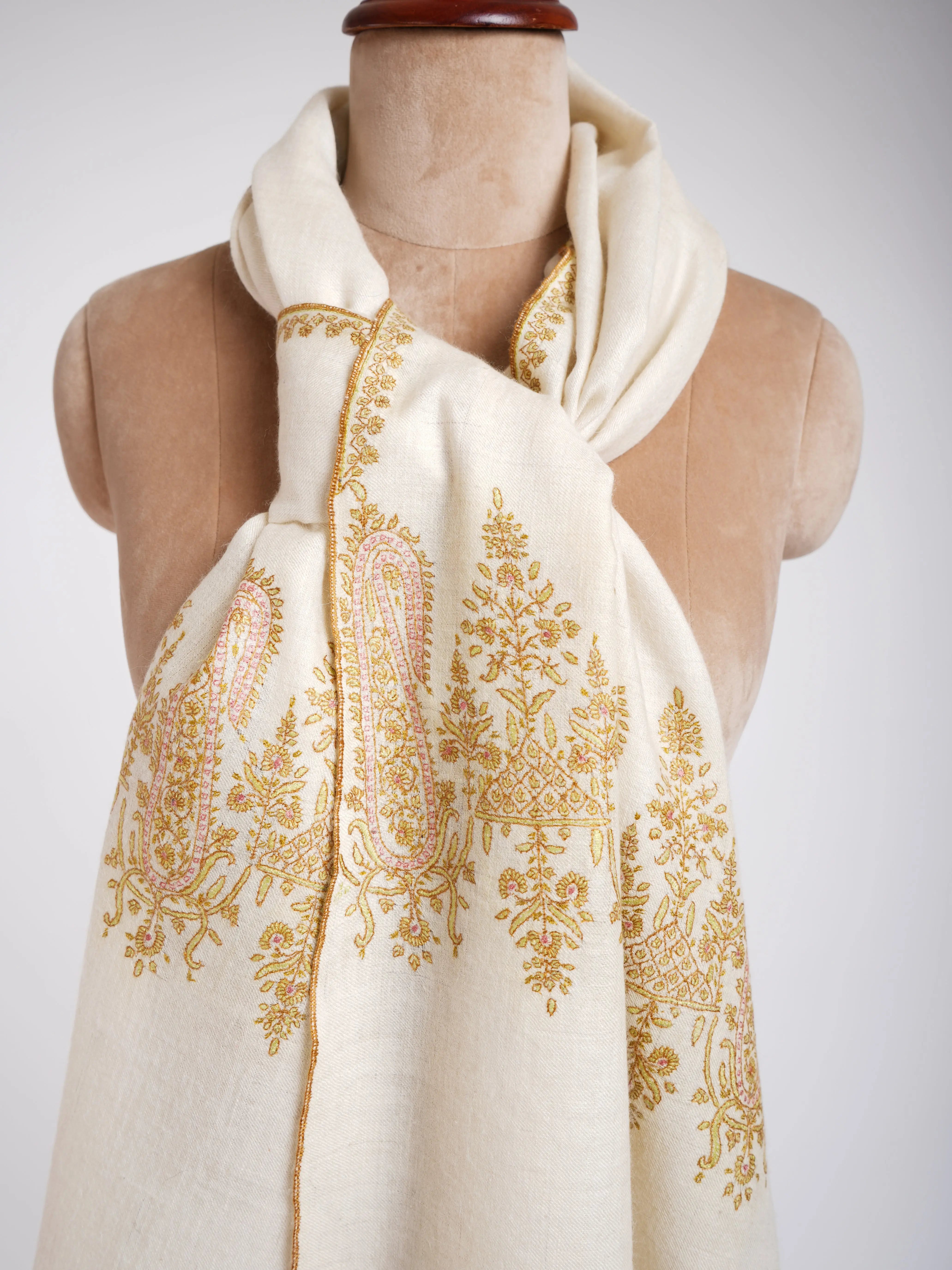 Sozni Embroidery Ivory Handmade Pashmina Stole Shahkaar