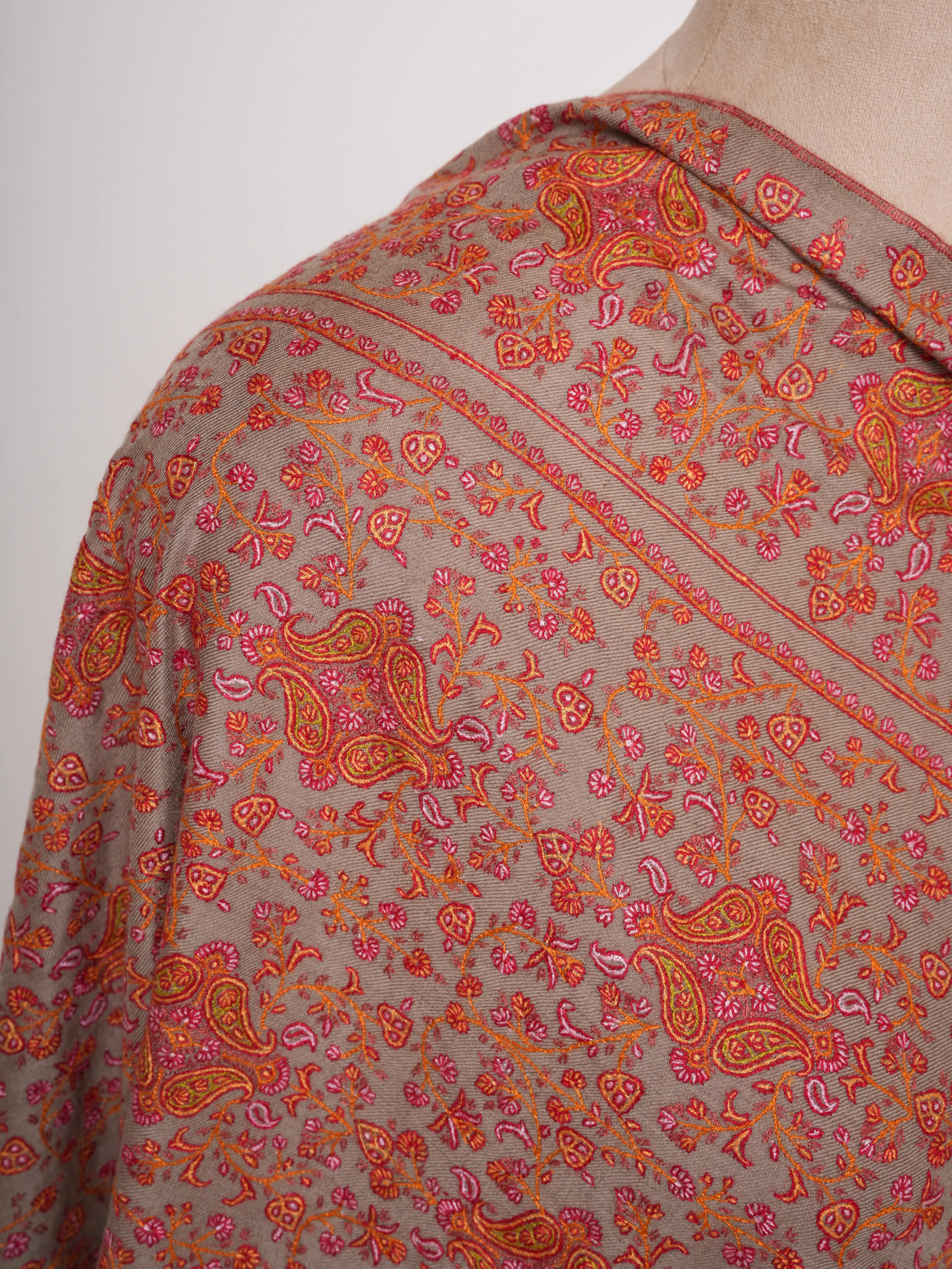 Sozni Embroidery Pashmina Shawl | Authentic Handwoven Kashmiri Cashmere Shahkaar