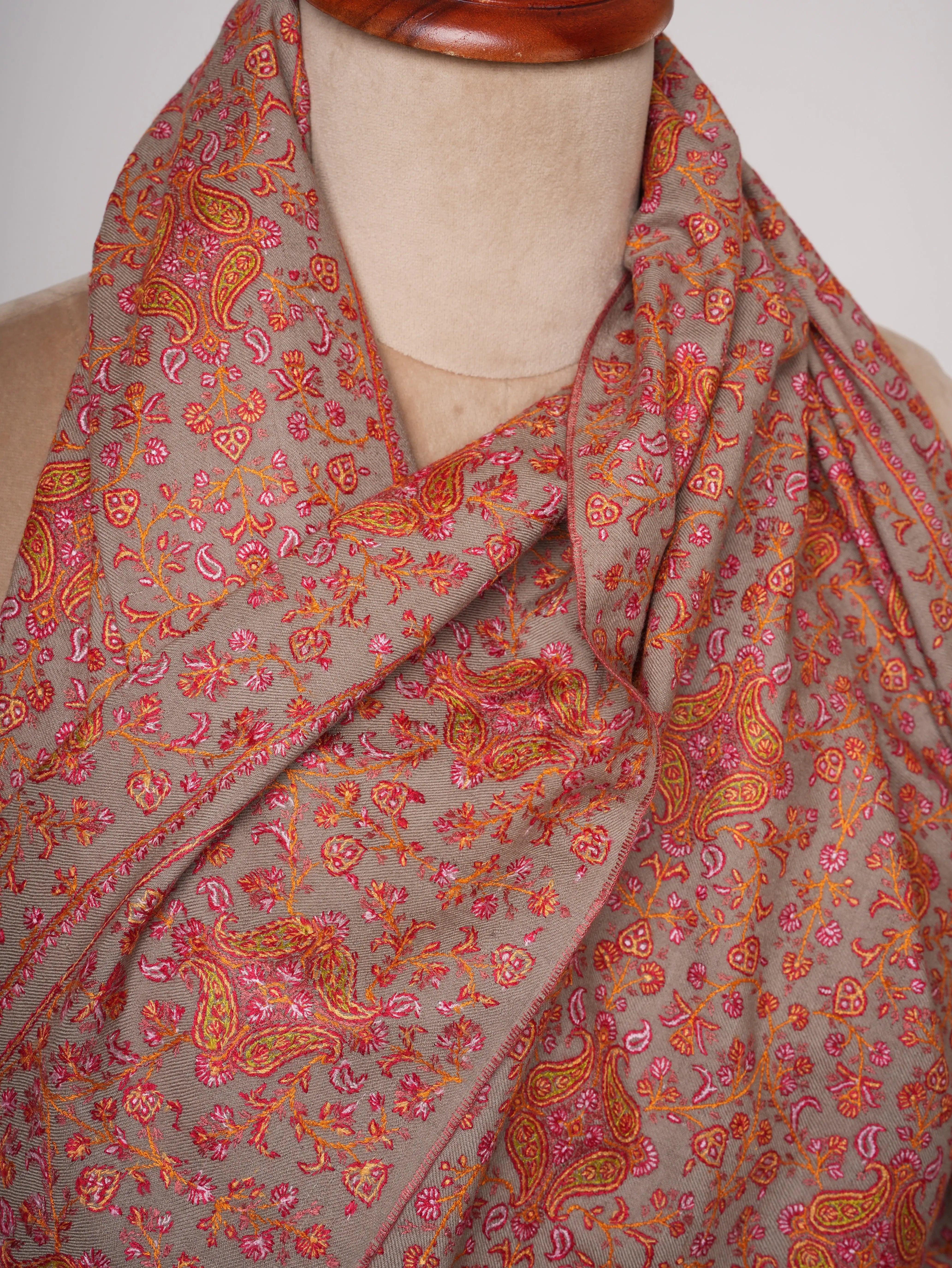 Sozni Embroidery Pashmina Shawl | Authentic Handwoven Kashmiri Cashmere Shahkaar