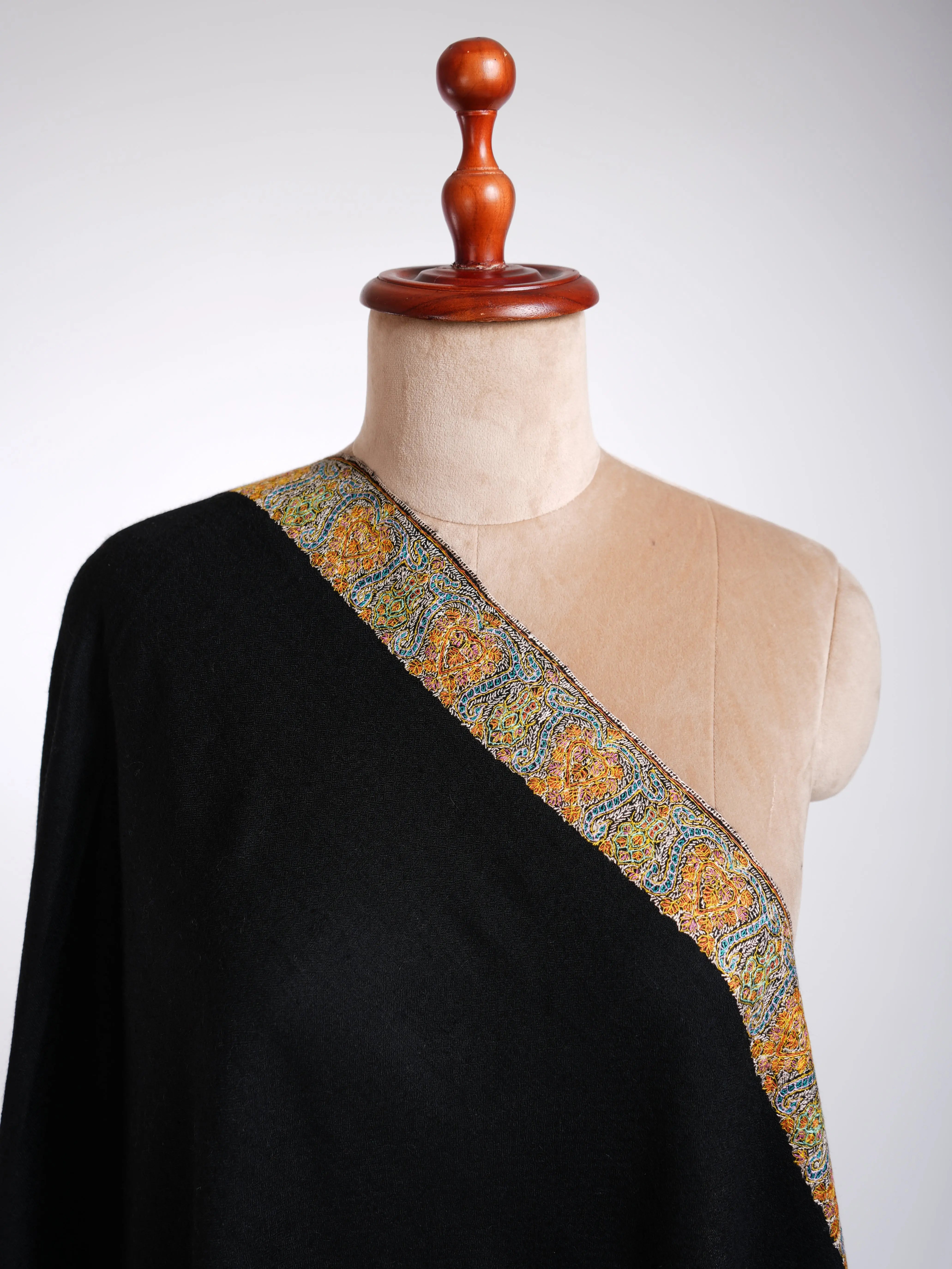 Sozni Hand Embroidery Black Pashmina Shawl Shahkaar