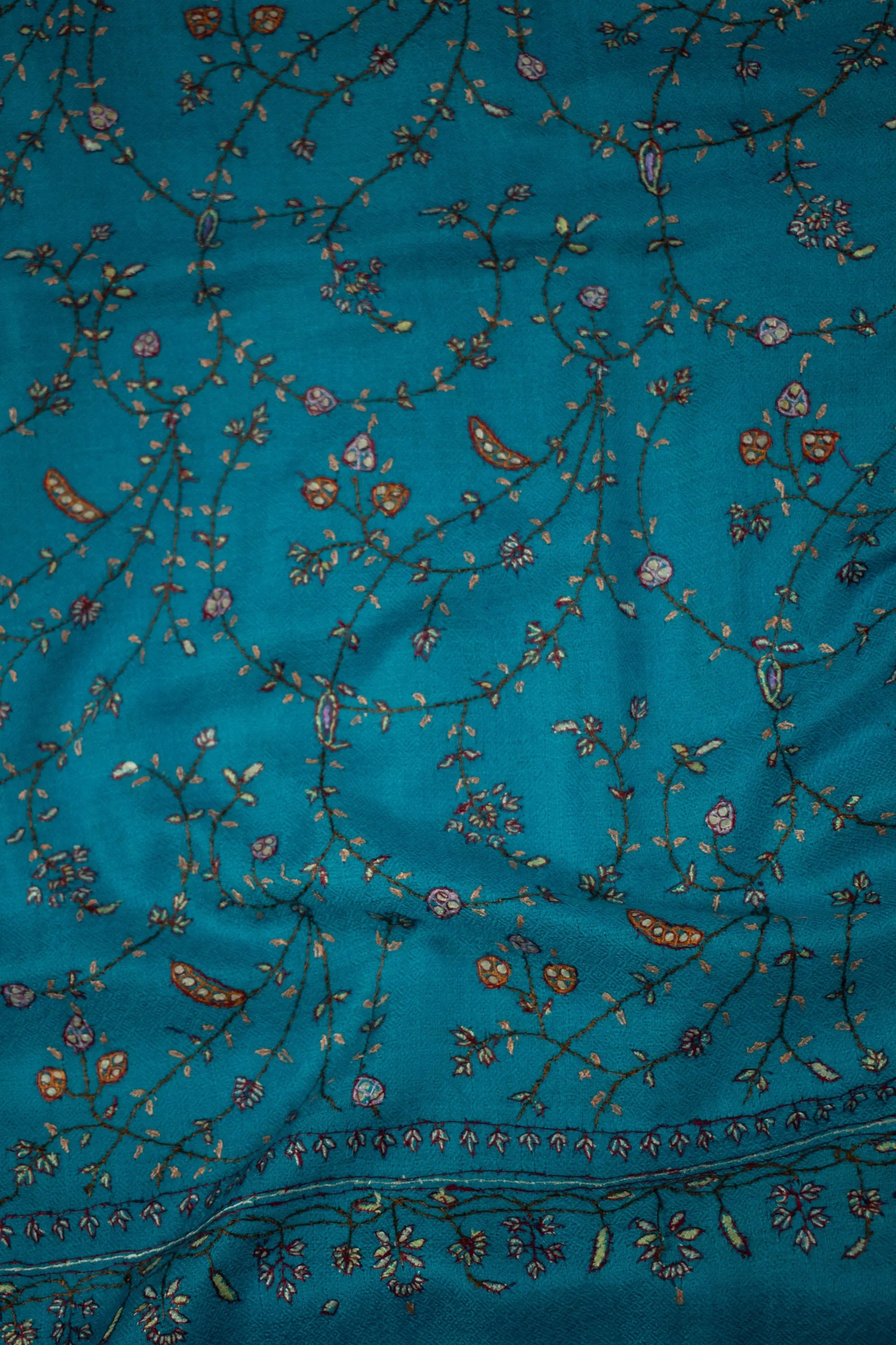 Sozni Pure Pashmina/Cashmere Scarf Wrap Jali, Handwoven on Hand loom & Hand Embroided in Kashmir, Luxury, Masterpiece, King of Wool Shahkaar