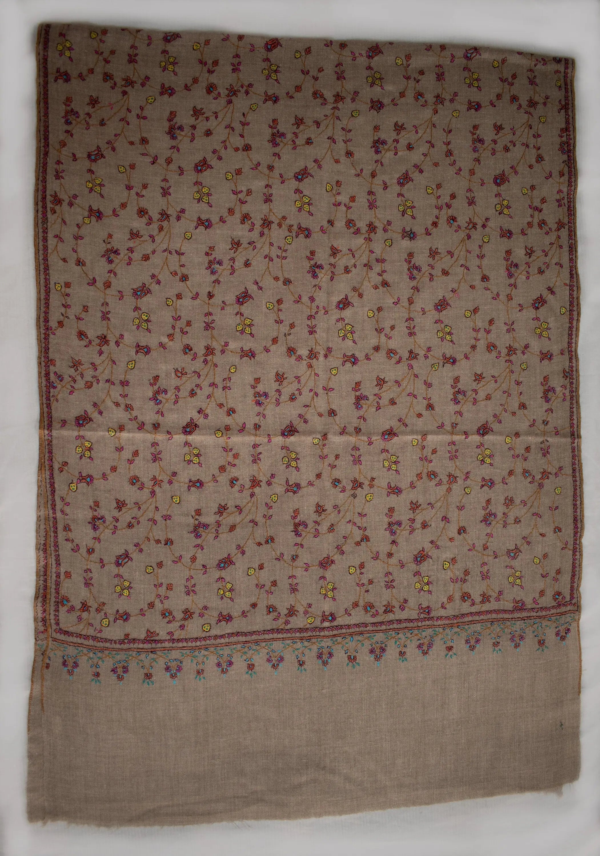 Sozni Pure Pashmina/Cashmere Scarf Wrap Jali, Handwoven on Hand loom & Hand Embroided in Kashmir, Luxury, Masterpiece, King of Wool Shahkaar