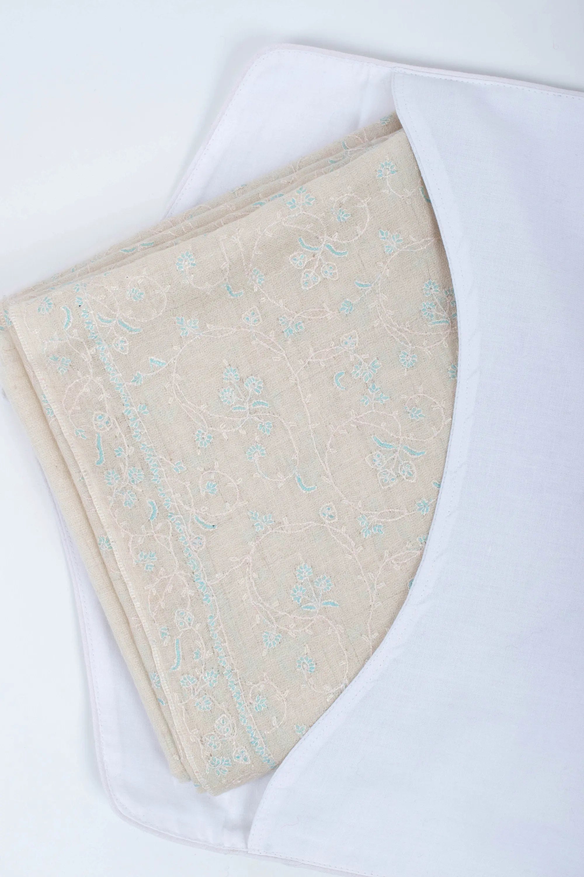 Super Soft Pashminas, Needlework Embroideries, Kashmiri Shawls, Autumn Wraps, Ivory Scarf, Corporate Gifts, 28x80" - MADURAI Shahkaar