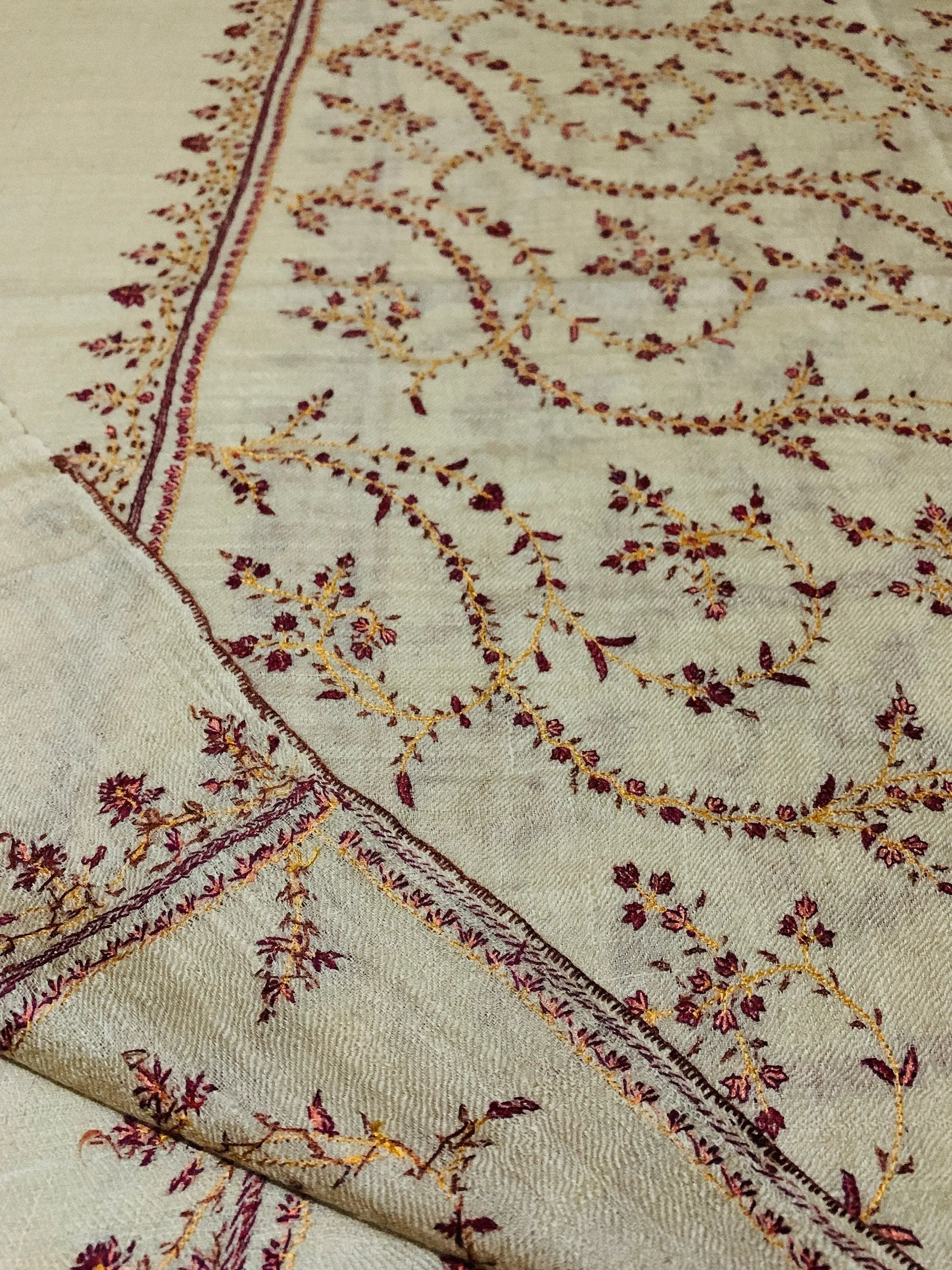 THE GREAT WINTERSALE Cashmere Pashmina Hand Embroidery Scarf Shahkaar