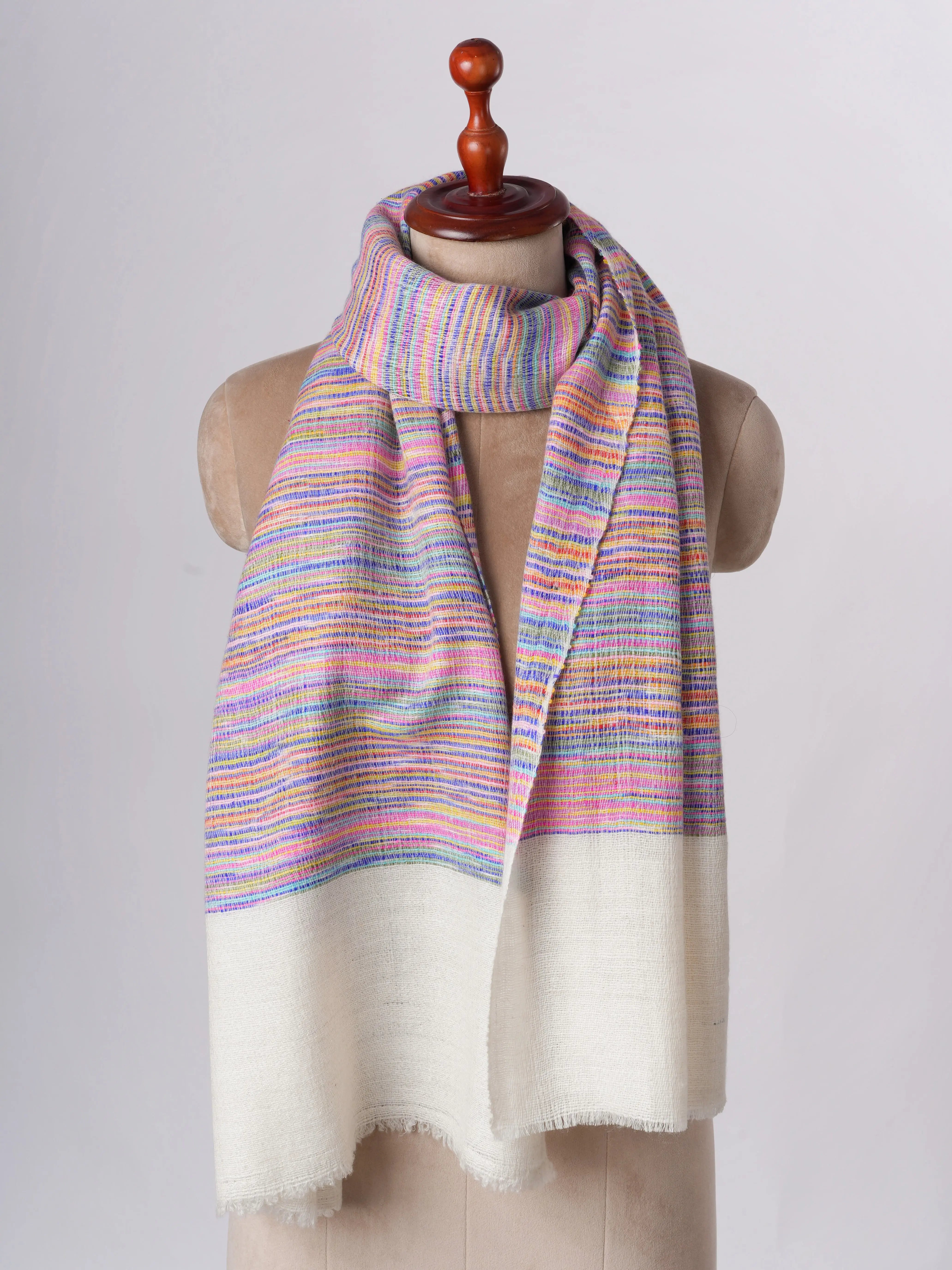 Thick Buttersoft Handloomed Cashmere Scarf – Authentic Warmth Shahkaar