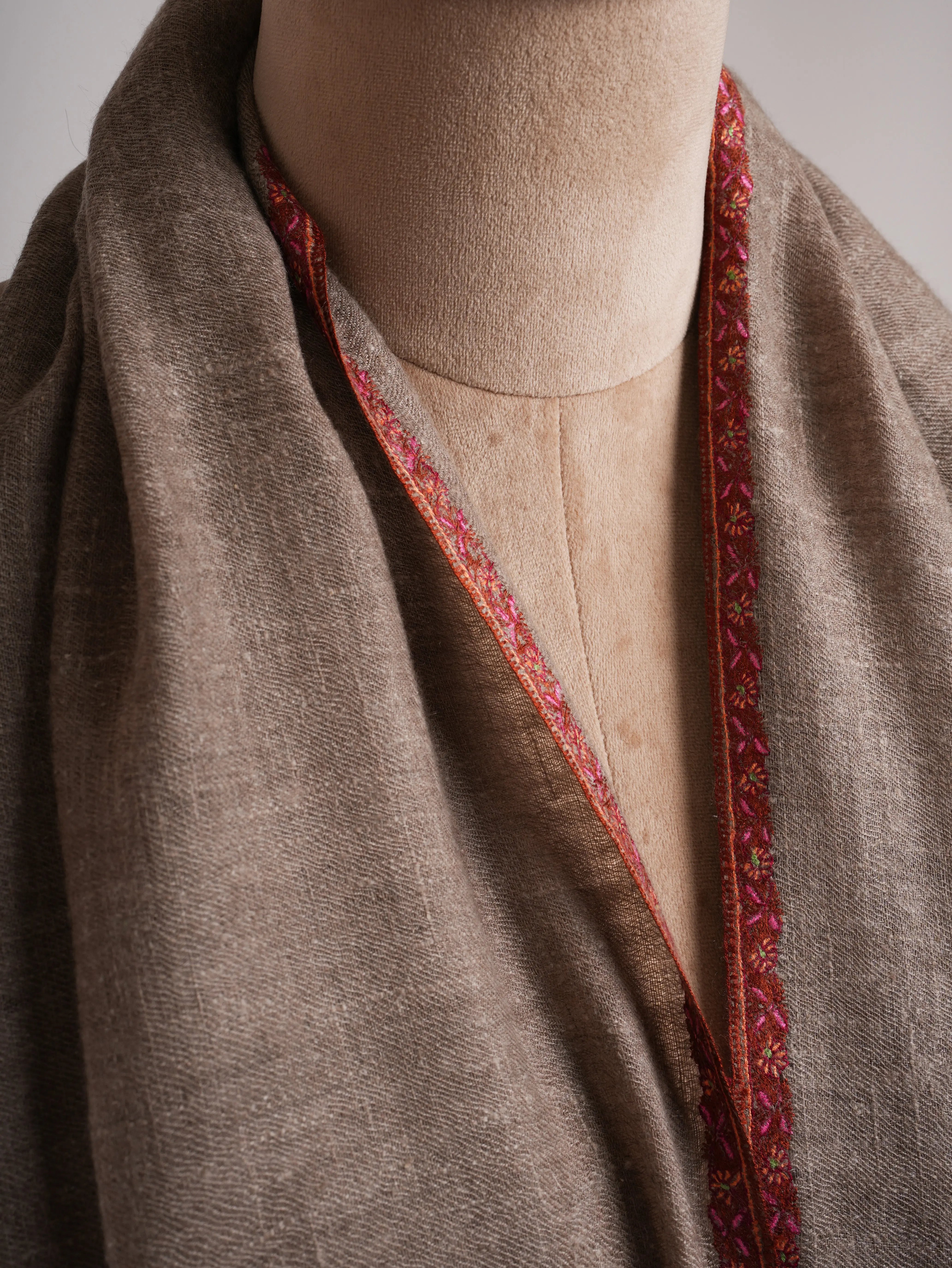 Toosh Color Bail Embroidered Cashmere Scarf Shahkaar