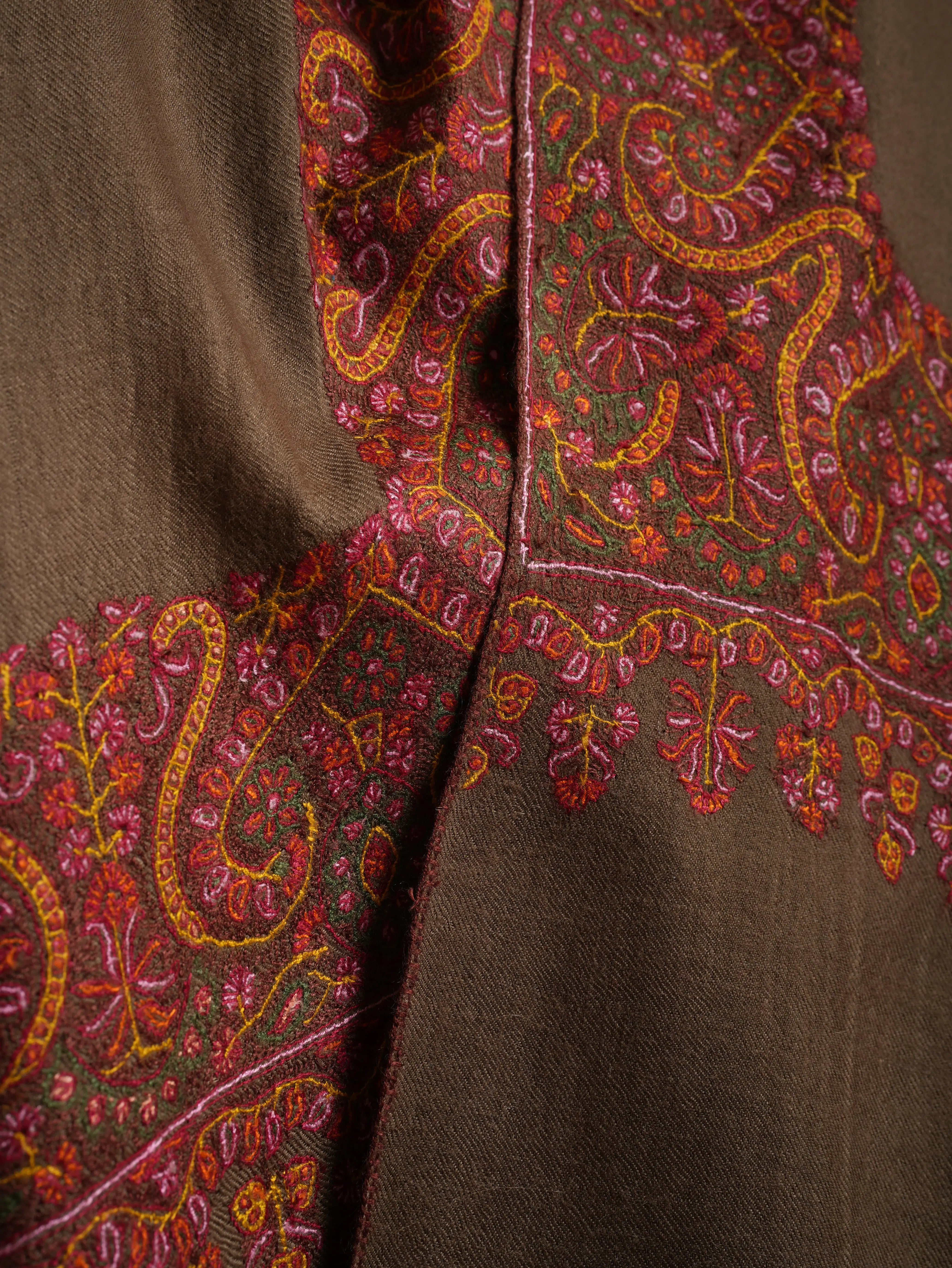 Toosh Color Daurdar Sozni Stitched Authentic Pashmina Shawl Shahkaar