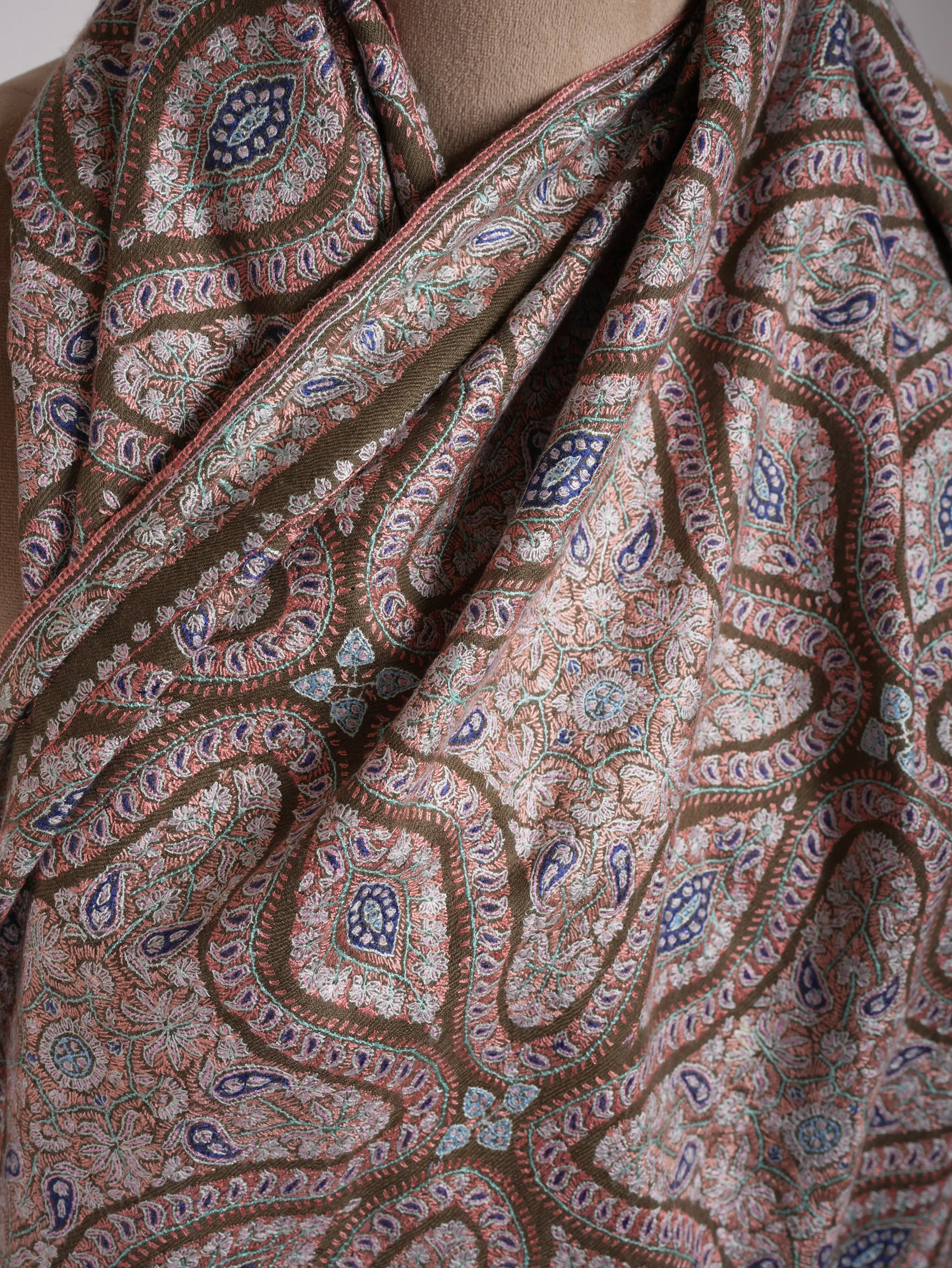 Toosh Color Fine Sozni Kashmiri Jamavar Shawl Shahkaar