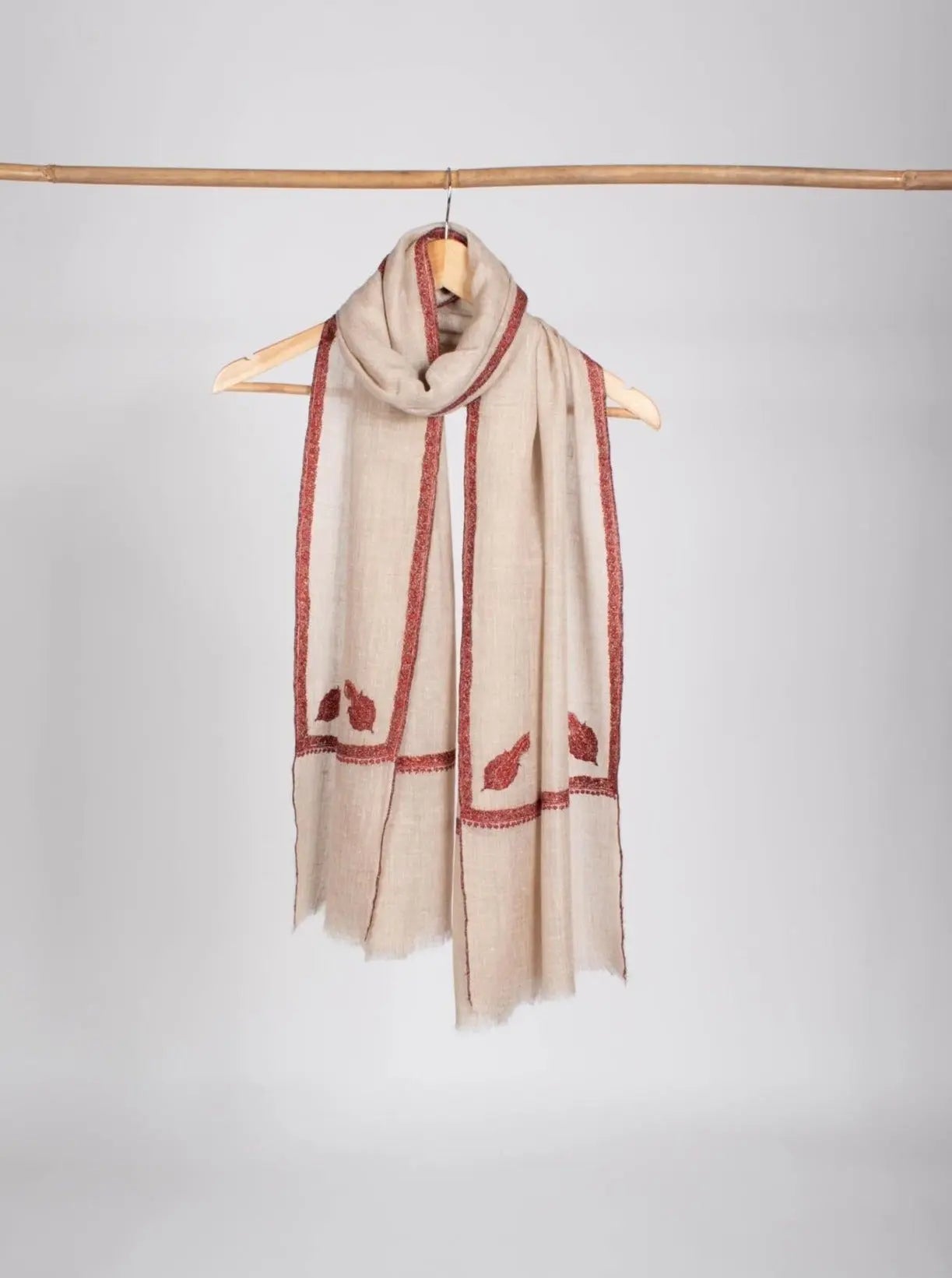 Traditional Hashia Cashmere in Natural White - CULLMAN Shahkaar