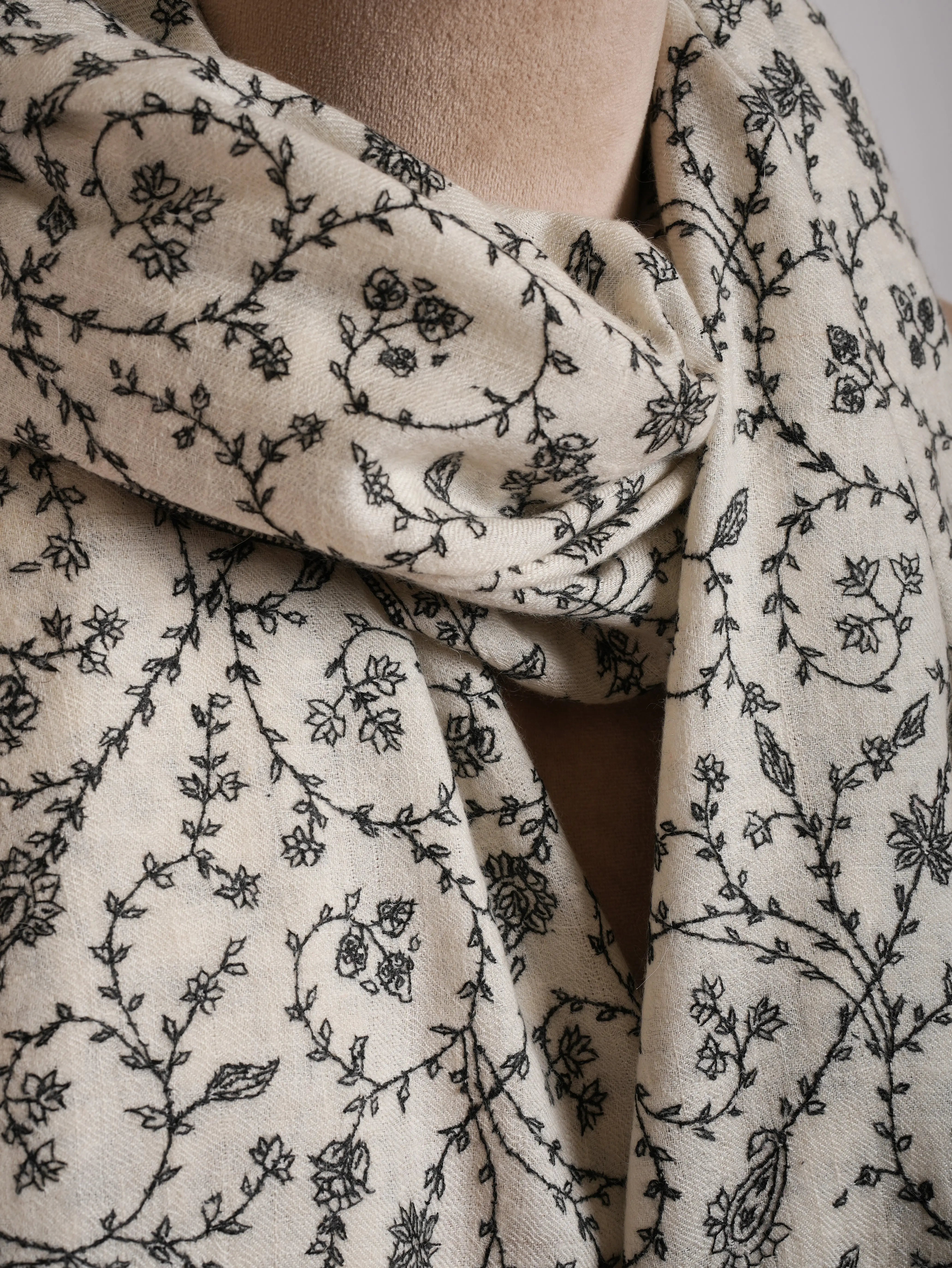 White Cashmere Stole with Black Sozni Embroidered Stole Shahkaar
