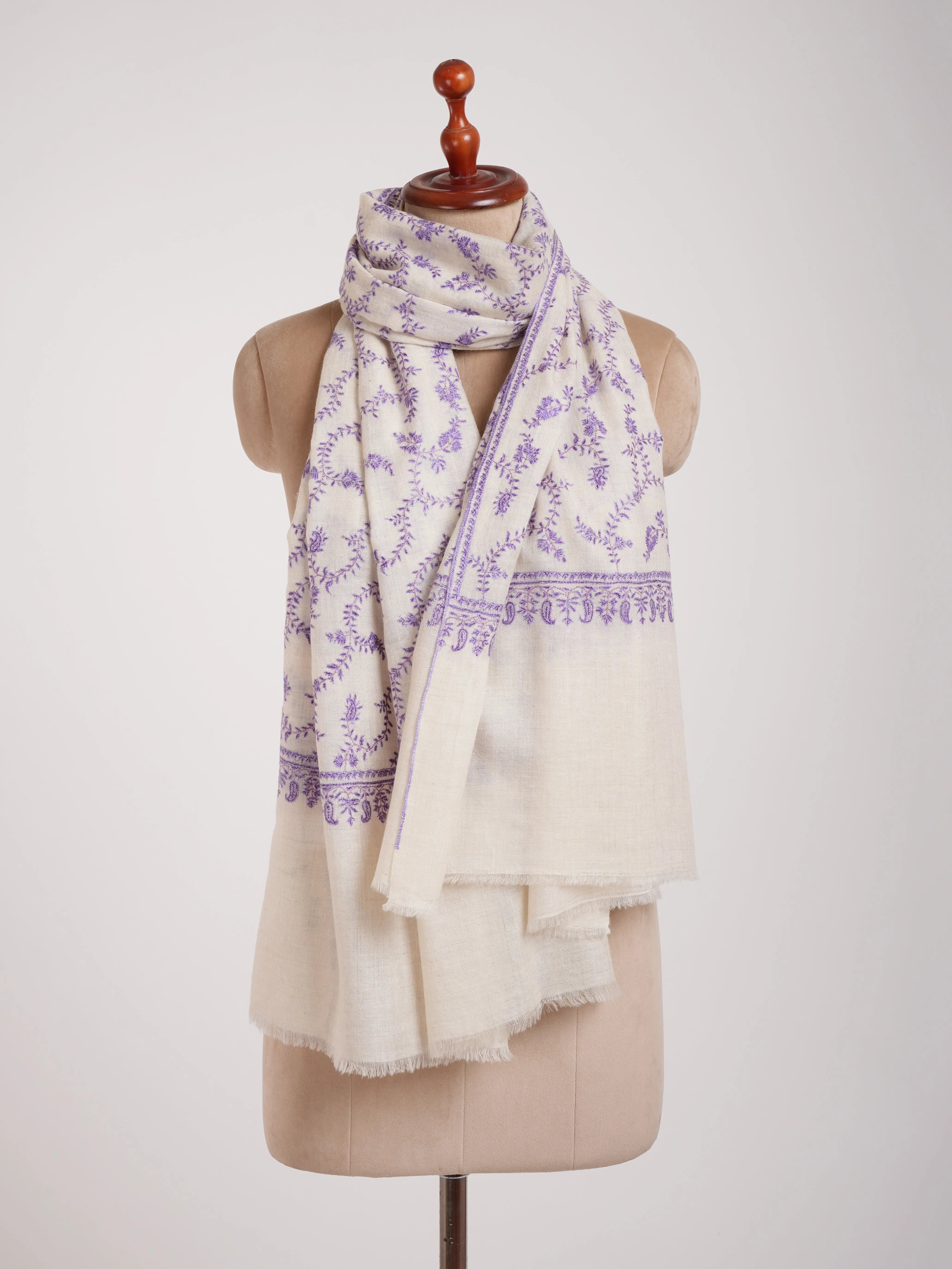 White Indian Warm Cashmere Stole with Sozni Embroidery Shahkaar