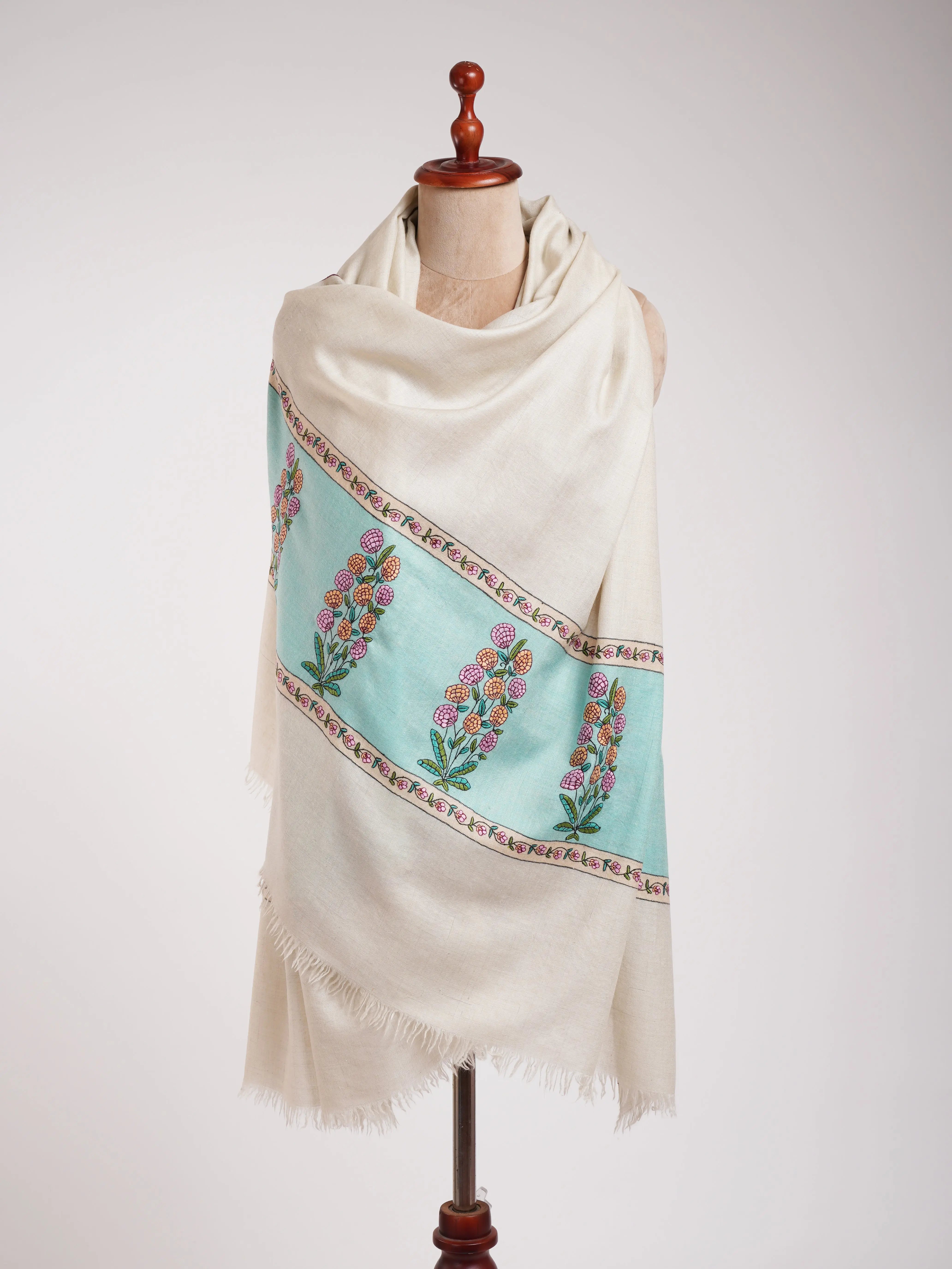 White Pashmina Shawl with Sozni Embroidery Shahkaar