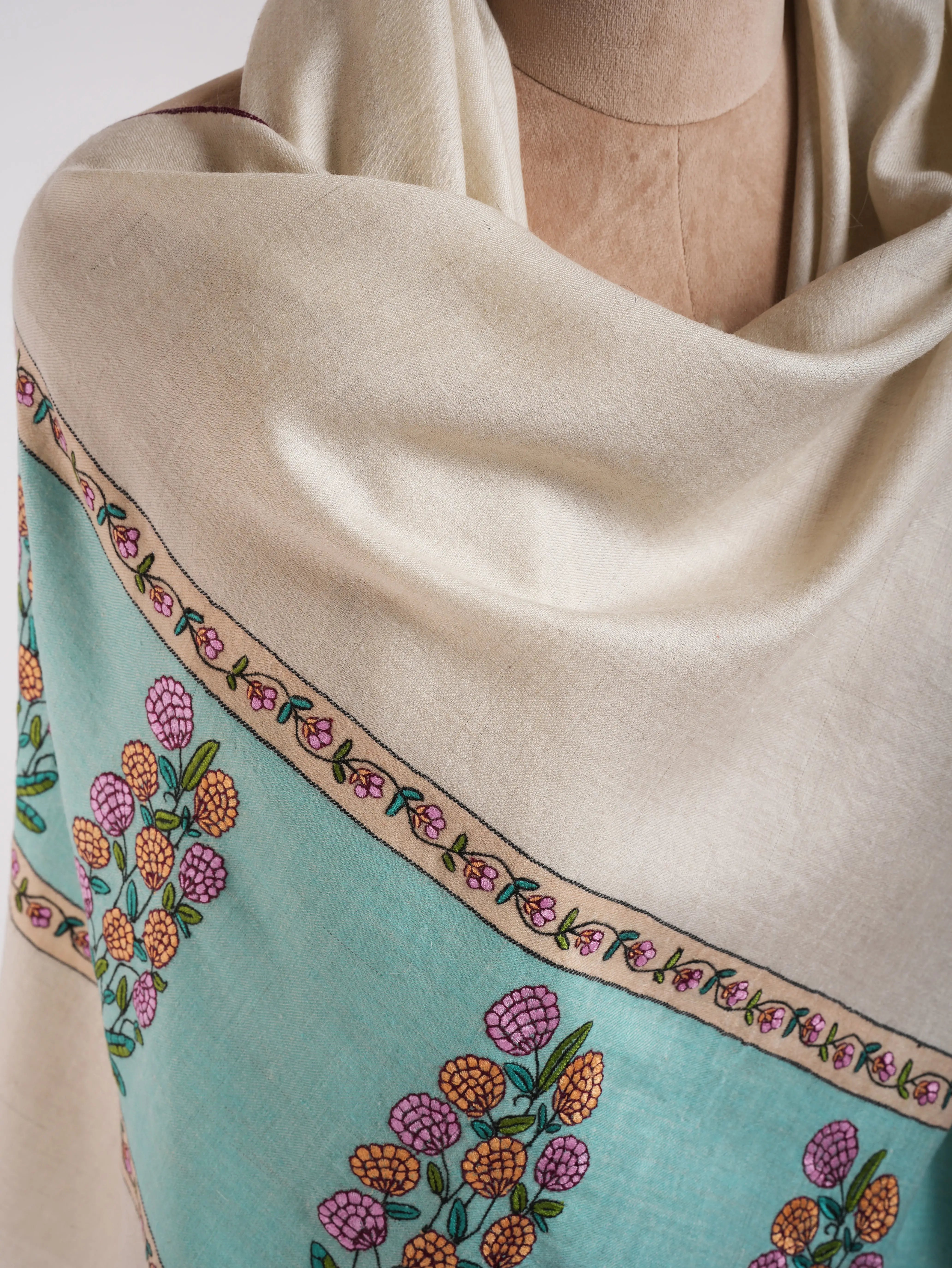 White Pashmina Shawl with Sozni Embroidery Shahkaar
