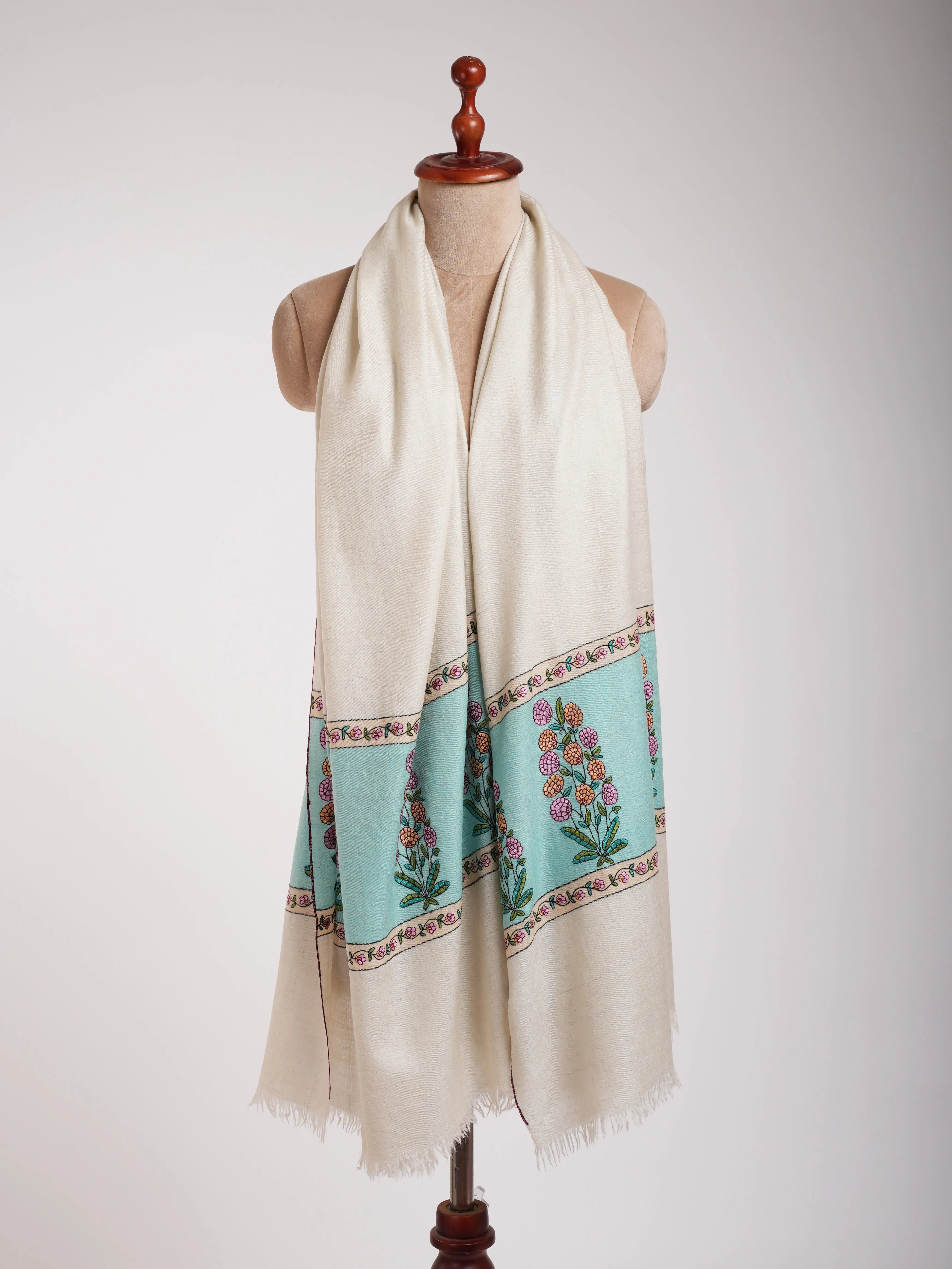 White Pashmina Shawl with Sozni Embroidery Shahkaar