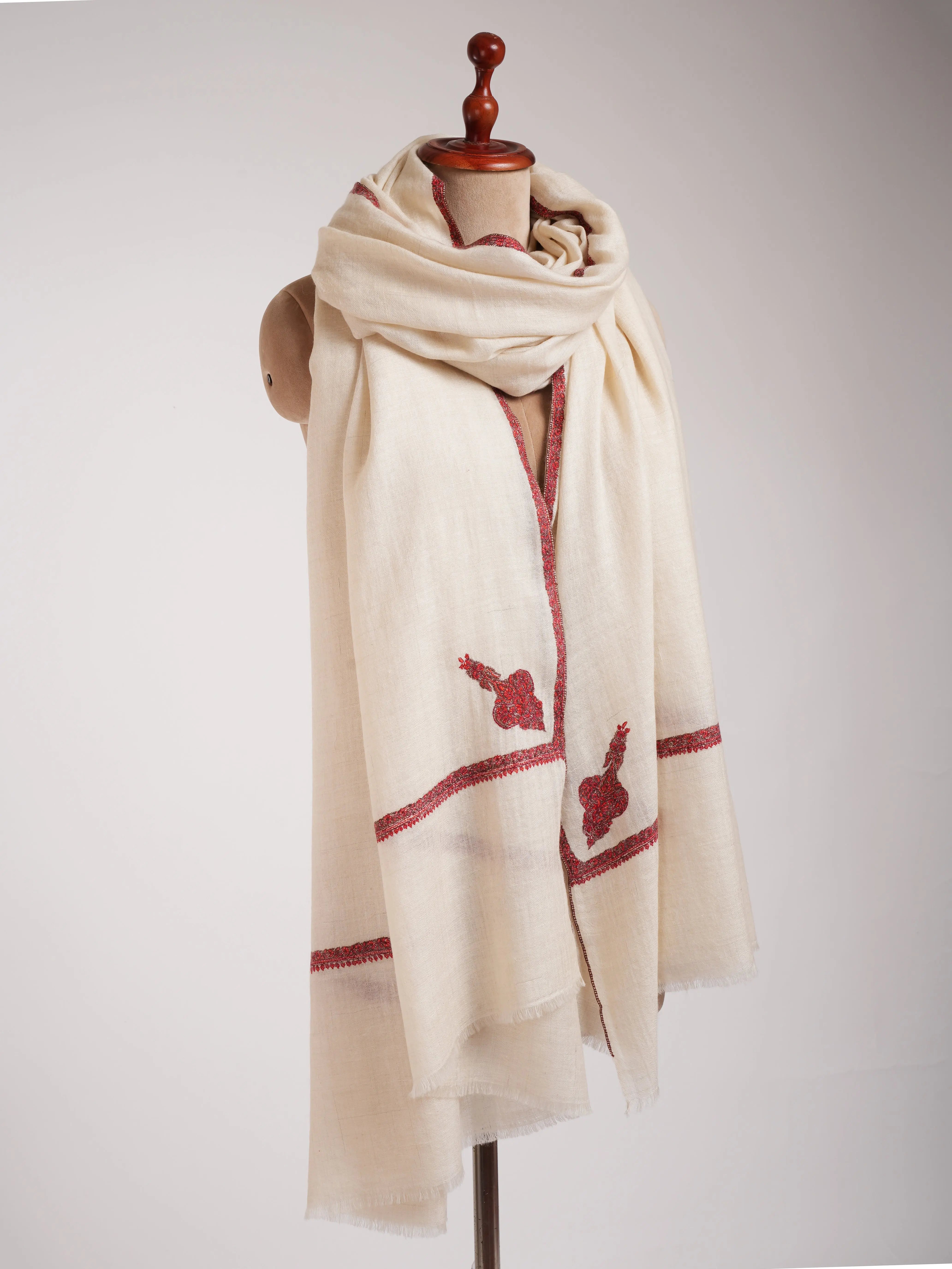 White Sozni Embroidered Kashmiri XL Pashmina Shawl Shahkaar