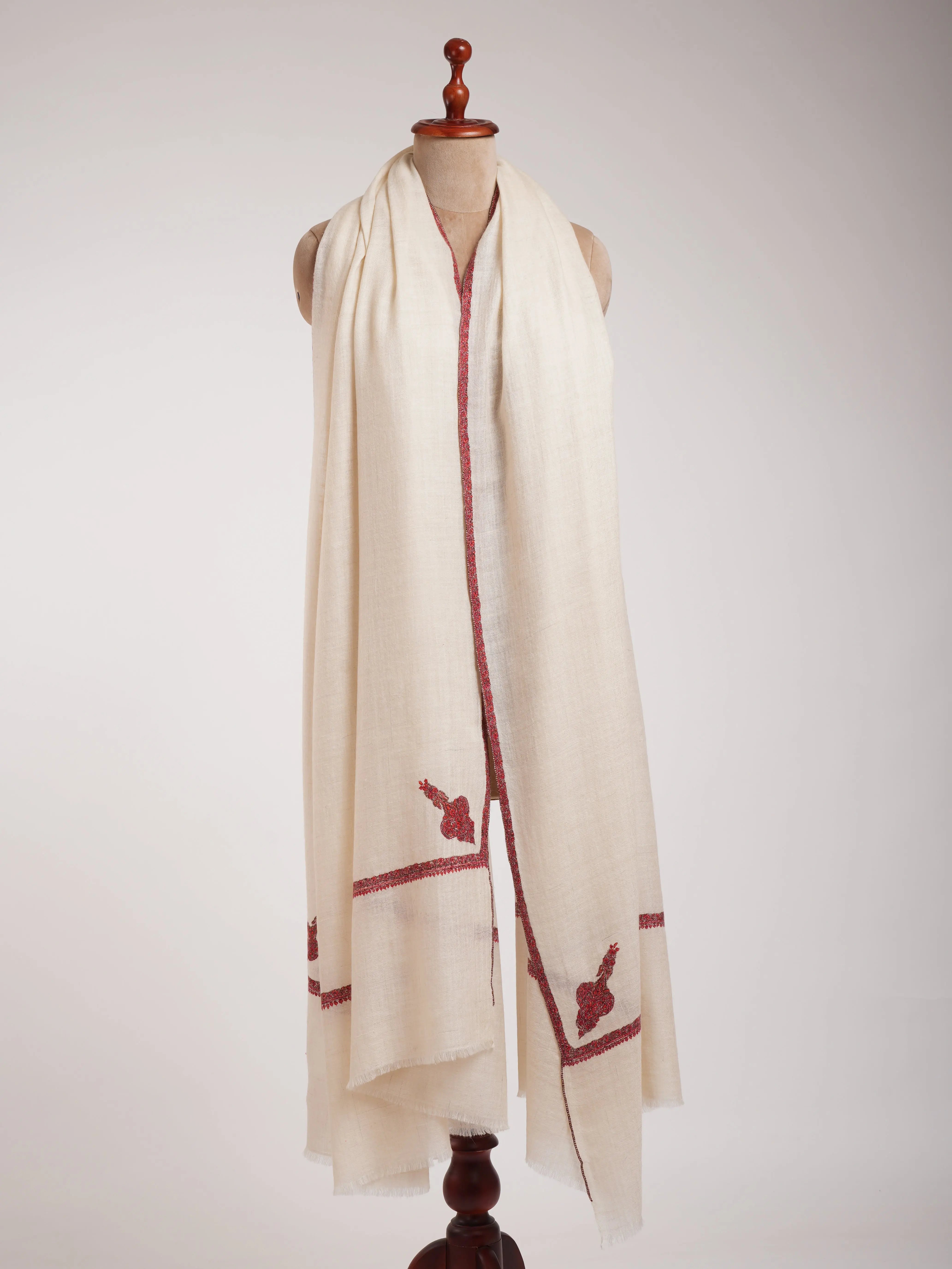 White Sozni Embroidered Kashmiri XL Pashmina Shawl Shahkaar