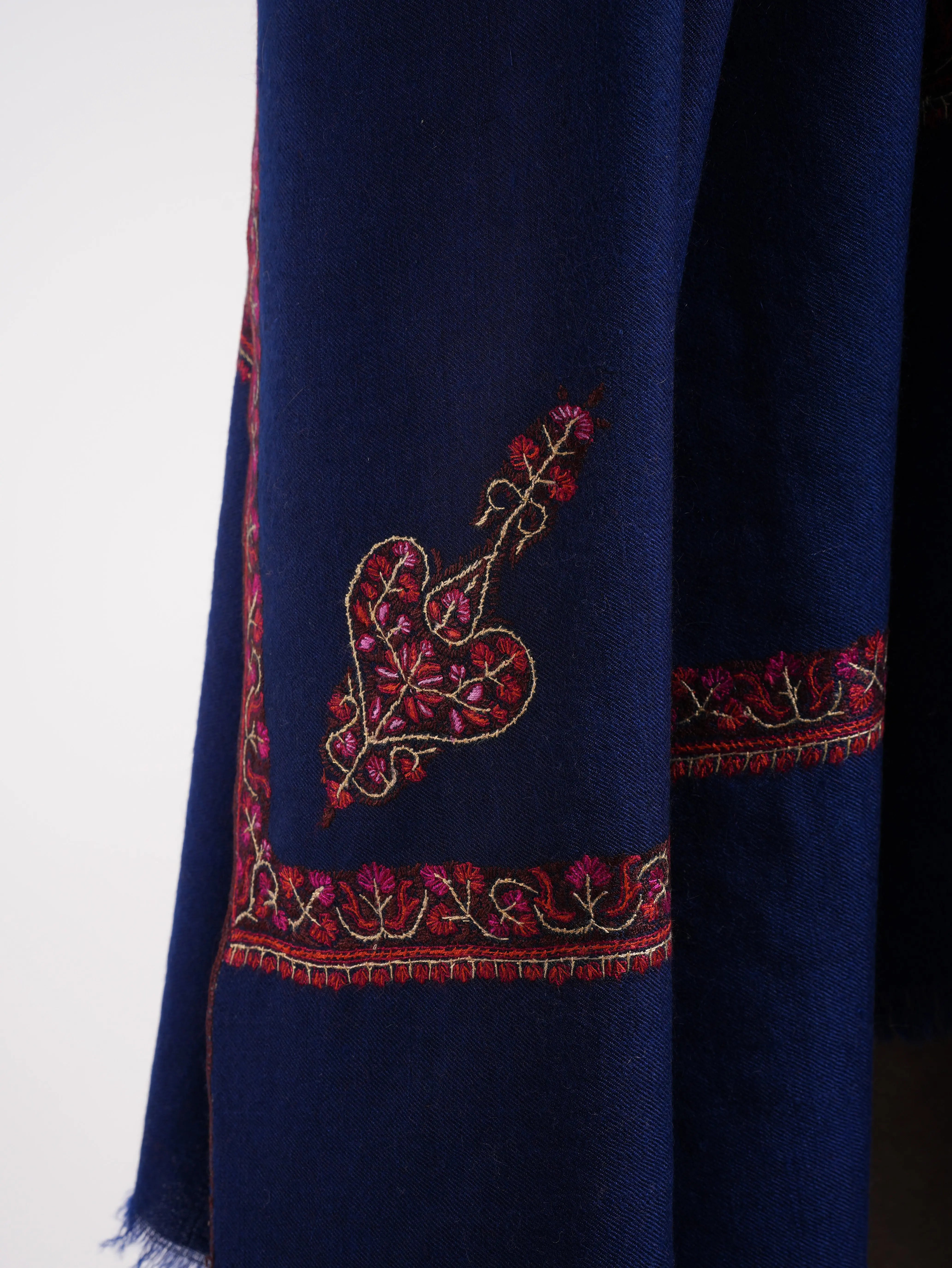 XL Dark Blue Embroidered Kashmiri Pashmina Shahkaar