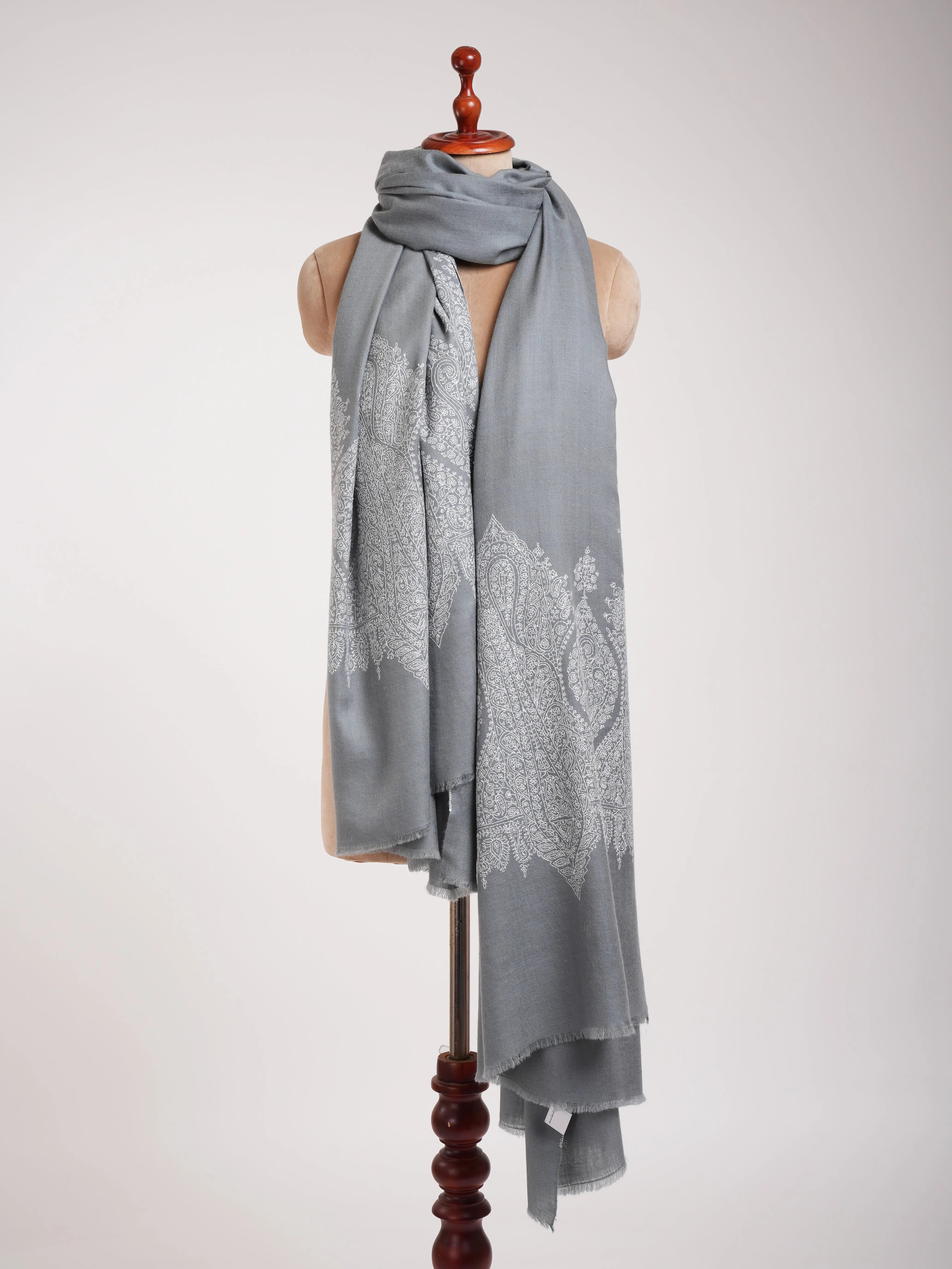 XL Gray Pashmina with White Sozni Embroidery Shawl Shahkaar