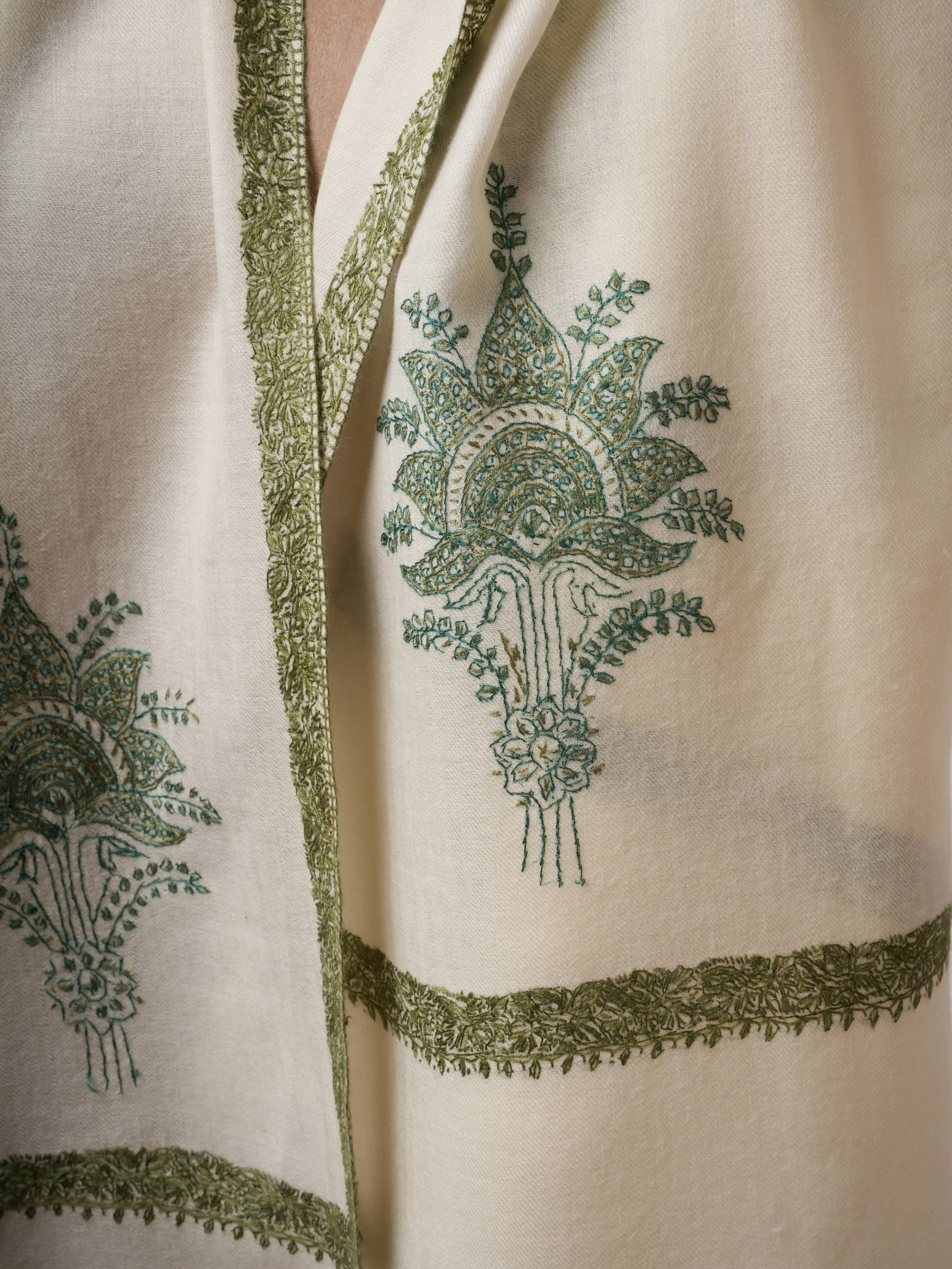 XL Ivory Fine Wool Shawl with Hand Embroidery Shahkaar
