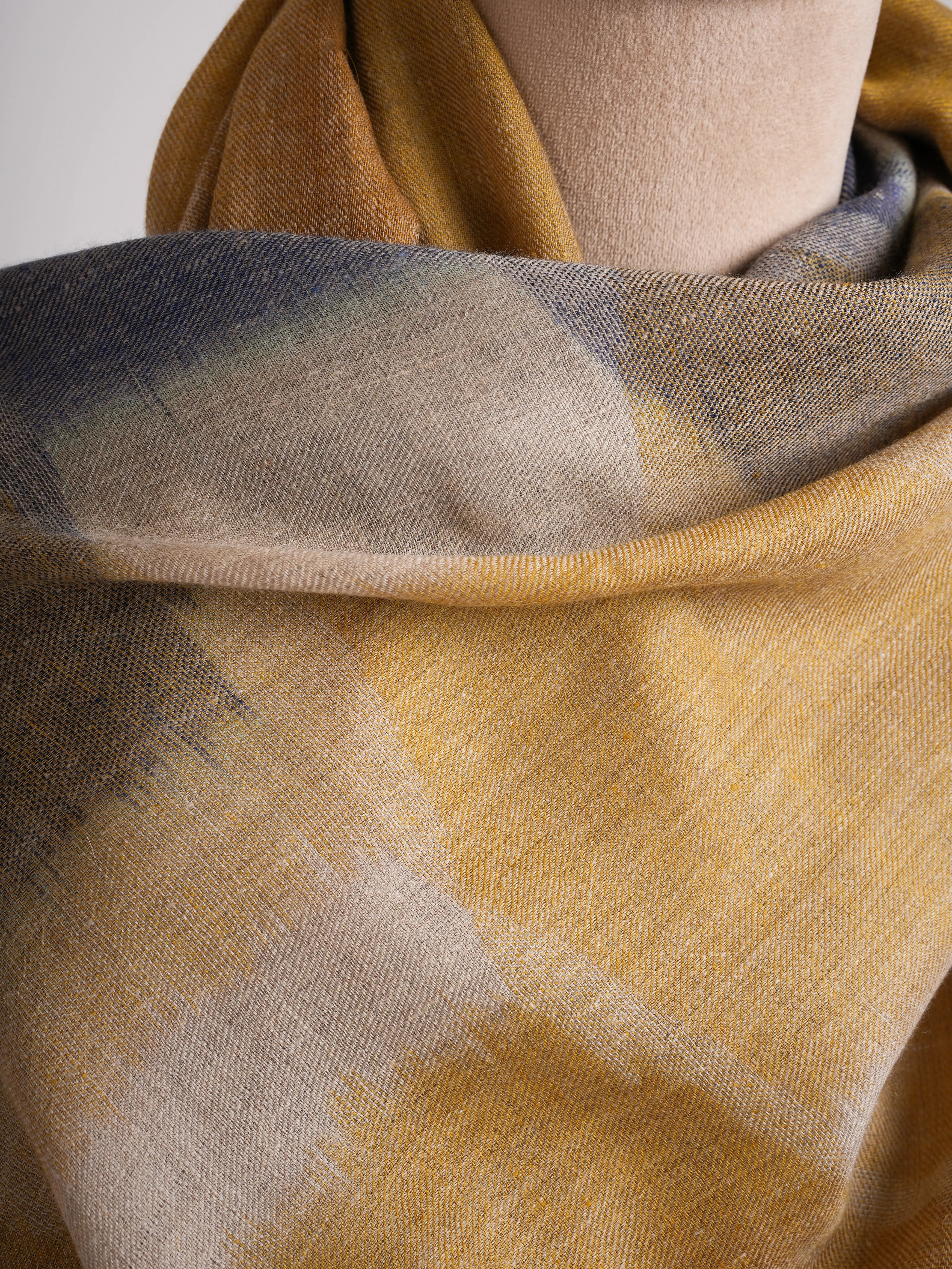 XL Modern Handwoven Featherlight Pashmina Shahkaar