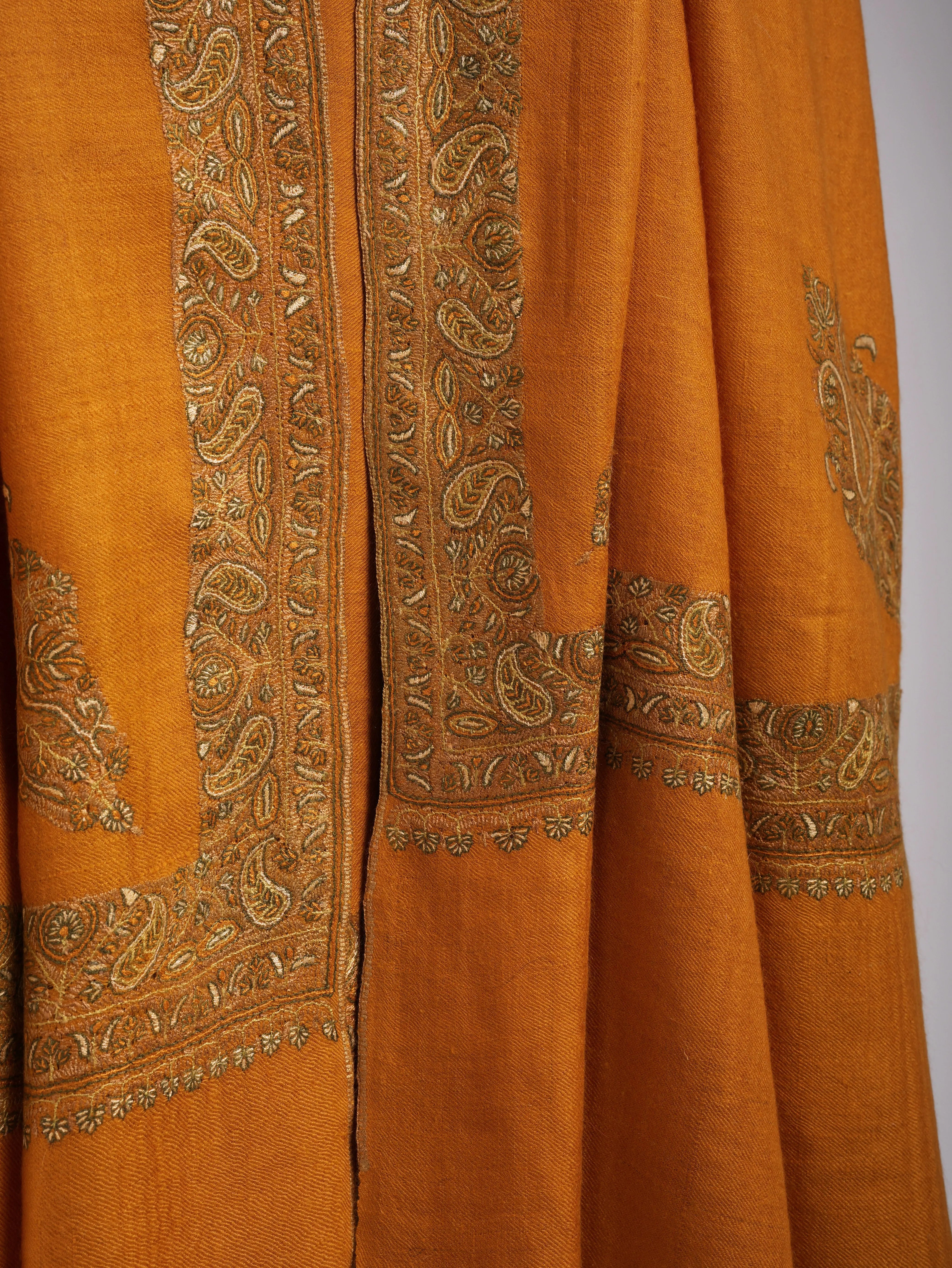XL Sozni Embroidered Daur Dar Saffron Color Pure Pashmina Shawl Shahkaar