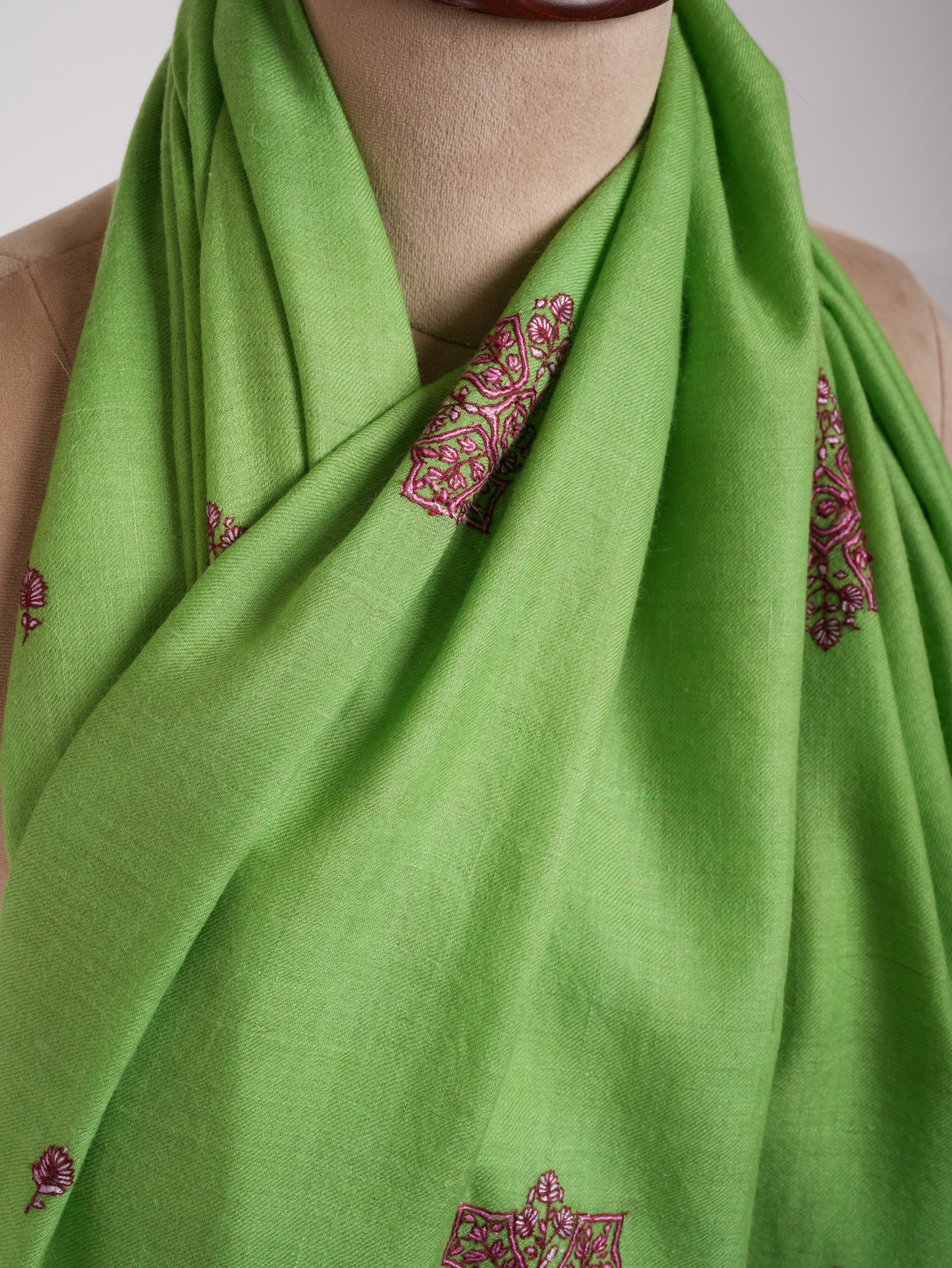 Booti Embroidered Love Bird Color Pure Pashmina Shawl