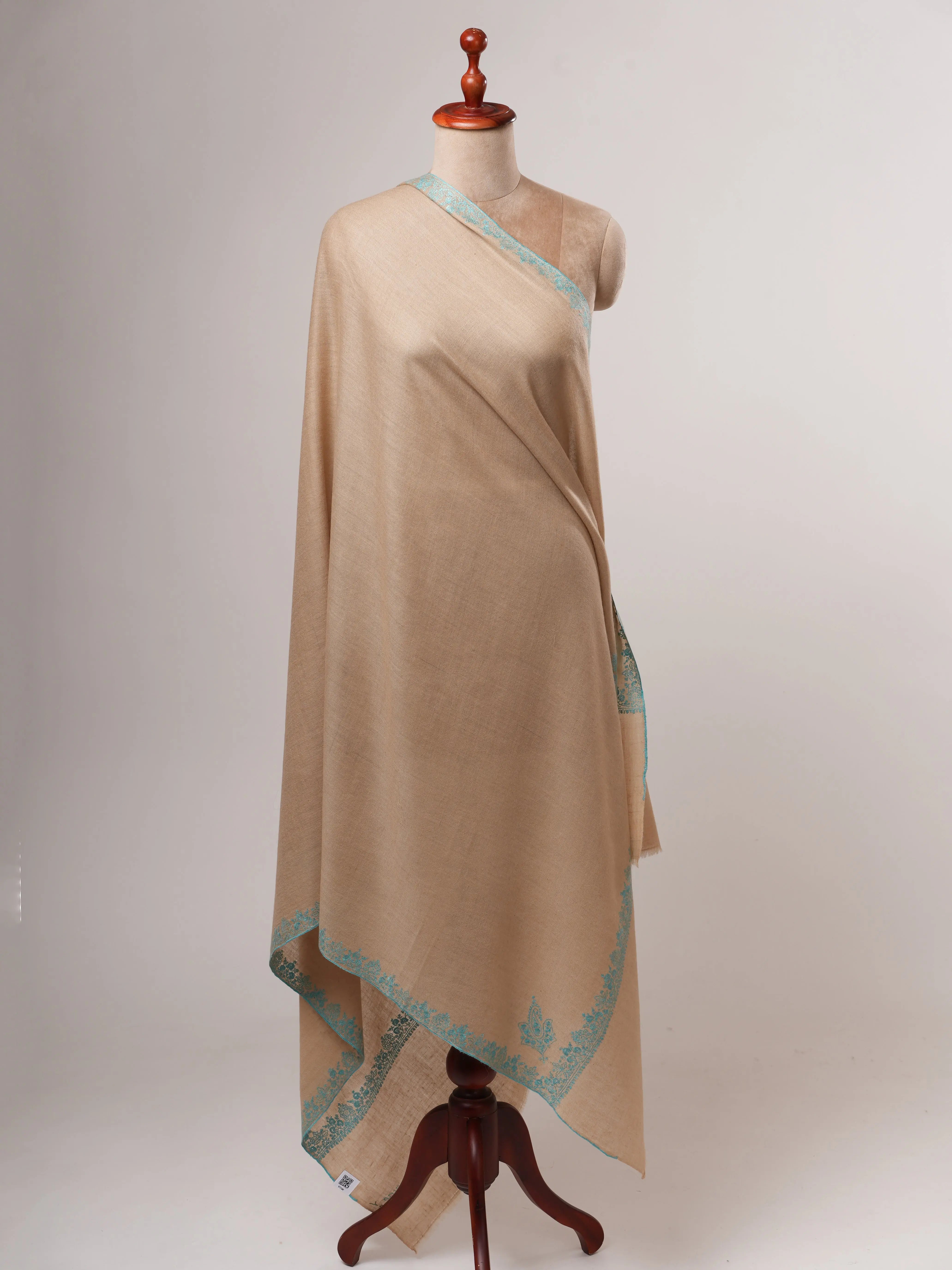 Hashia Embroidered Baby Soft Kashmiri Pashmina Shawl – Elegant Handwoven Luxury Shahkaar