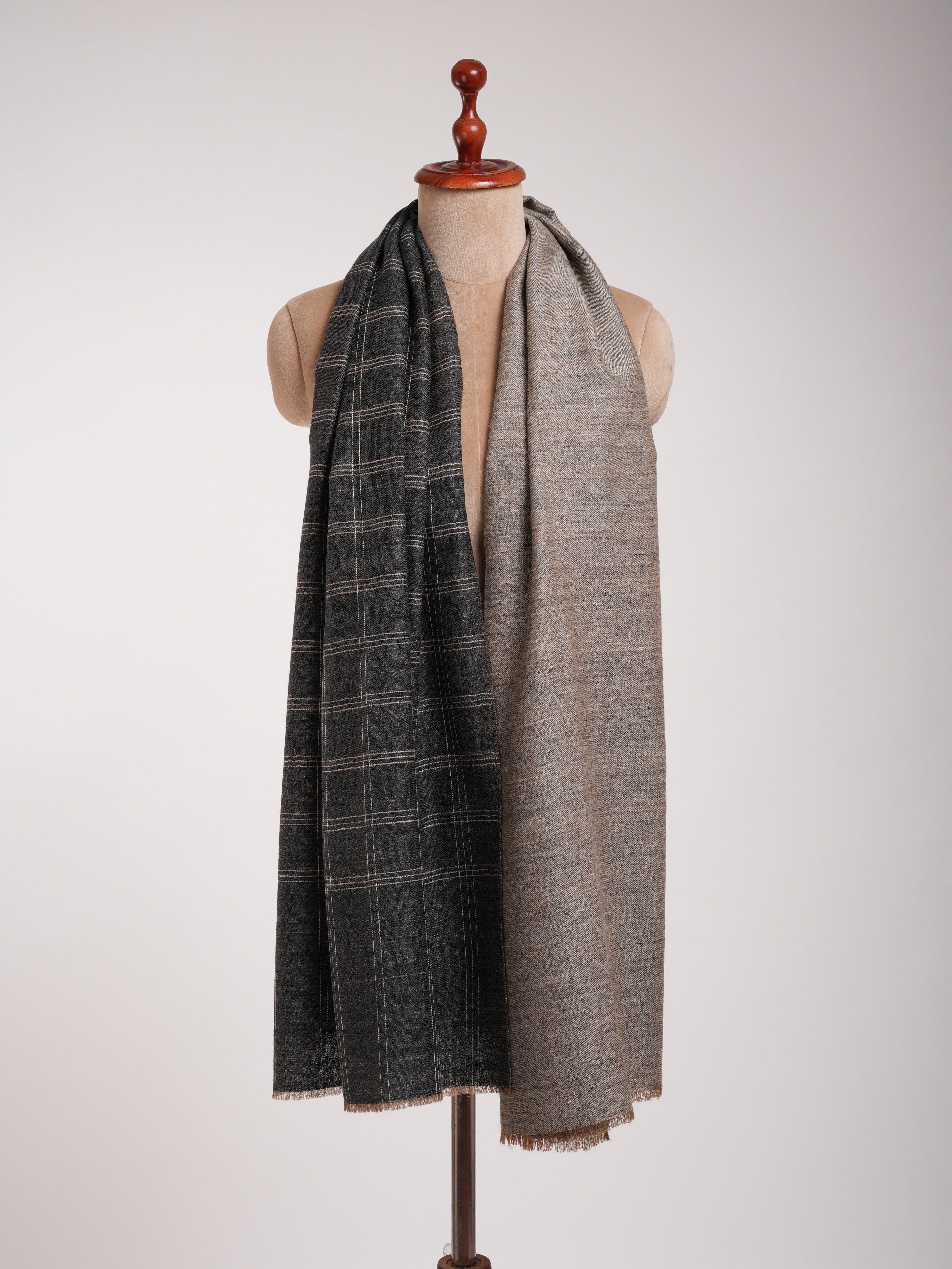 Dorukha Handloomed Indian Cashmere Wrap