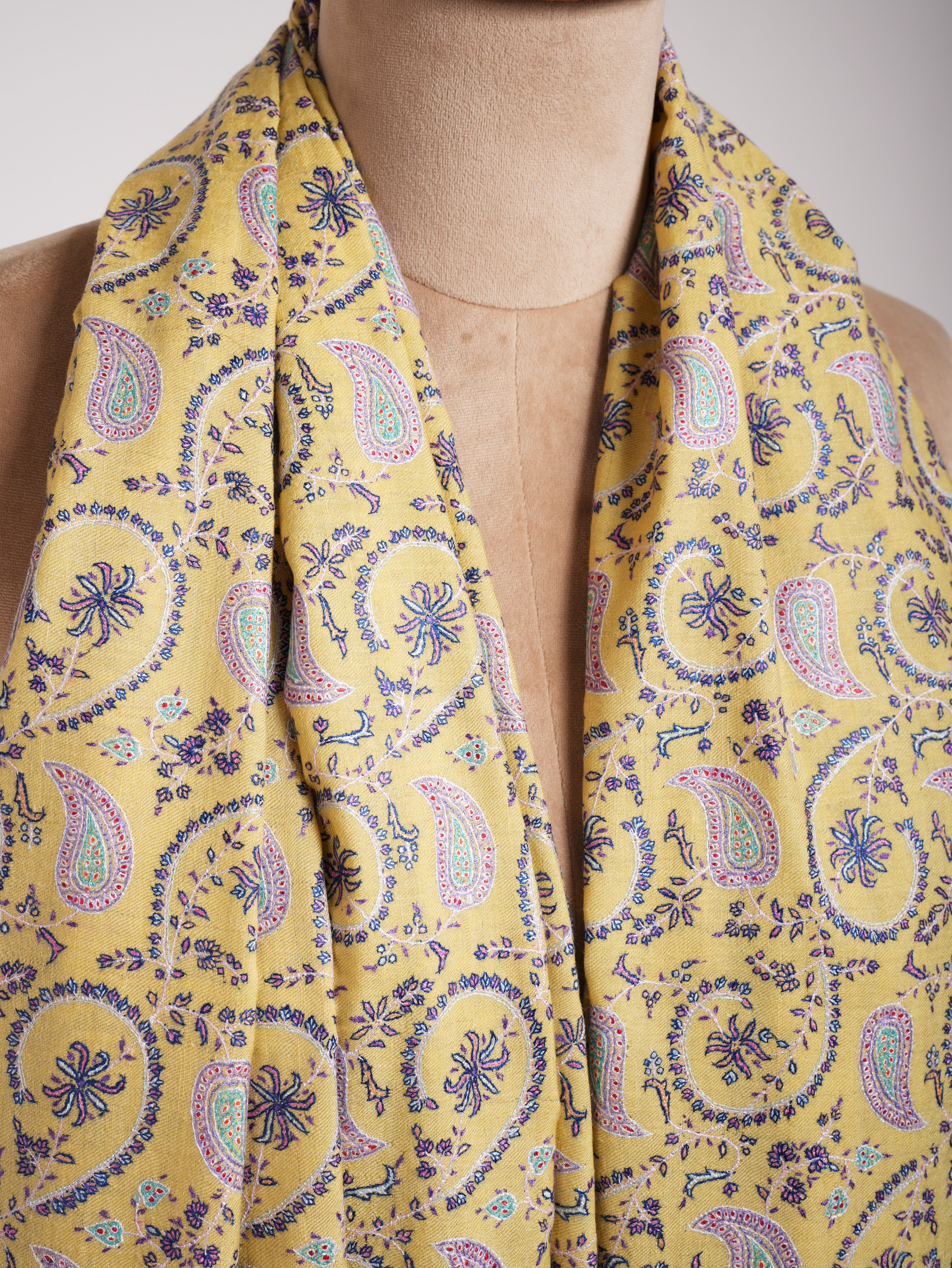 Lemon Yellow Indian Embroidered Kashmiri Jamavar Shawl Shahkaar