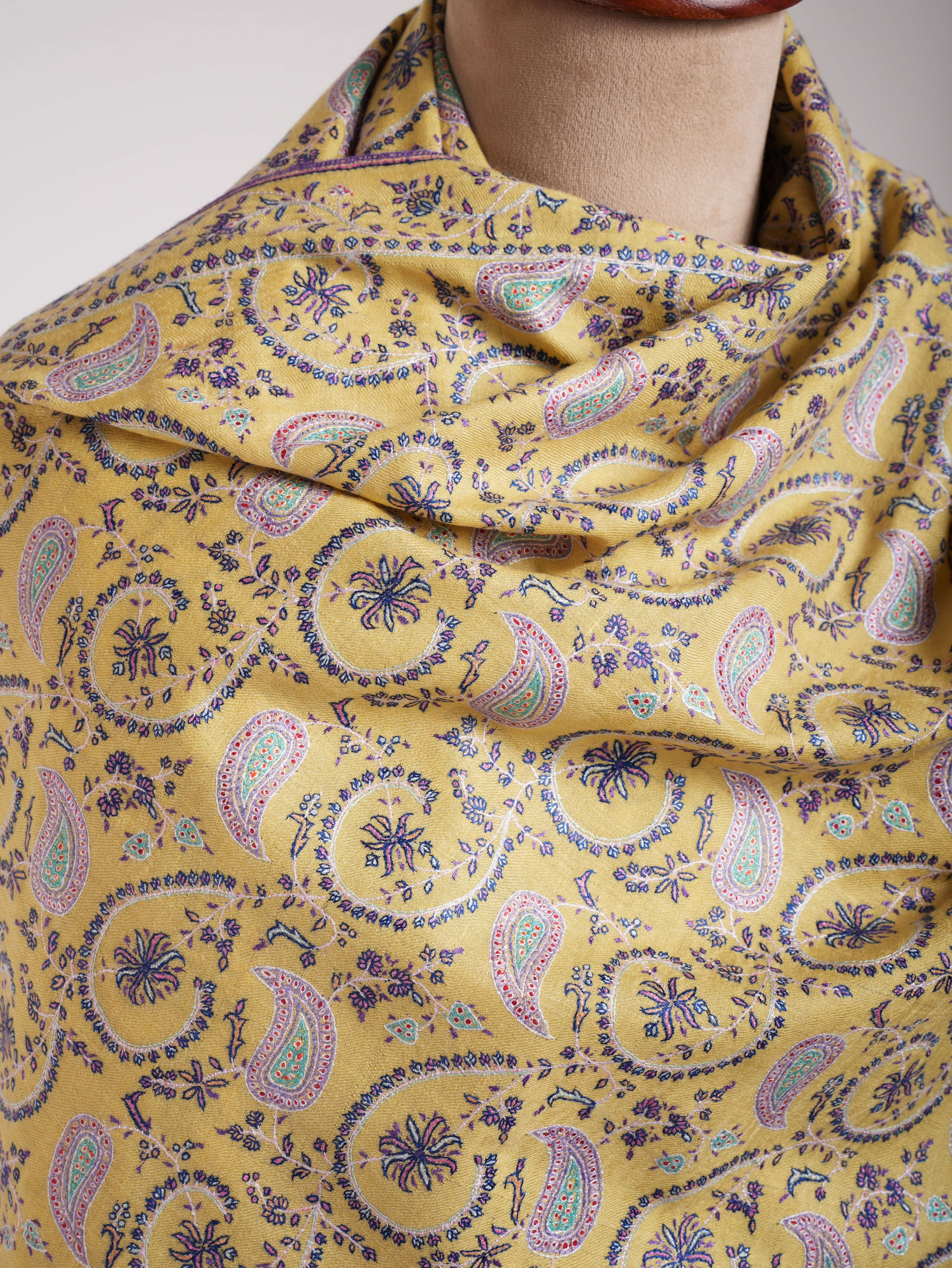 Lemon Yellow Indian Embroidered Kashmiri Jamavar Shawl Shahkaar
