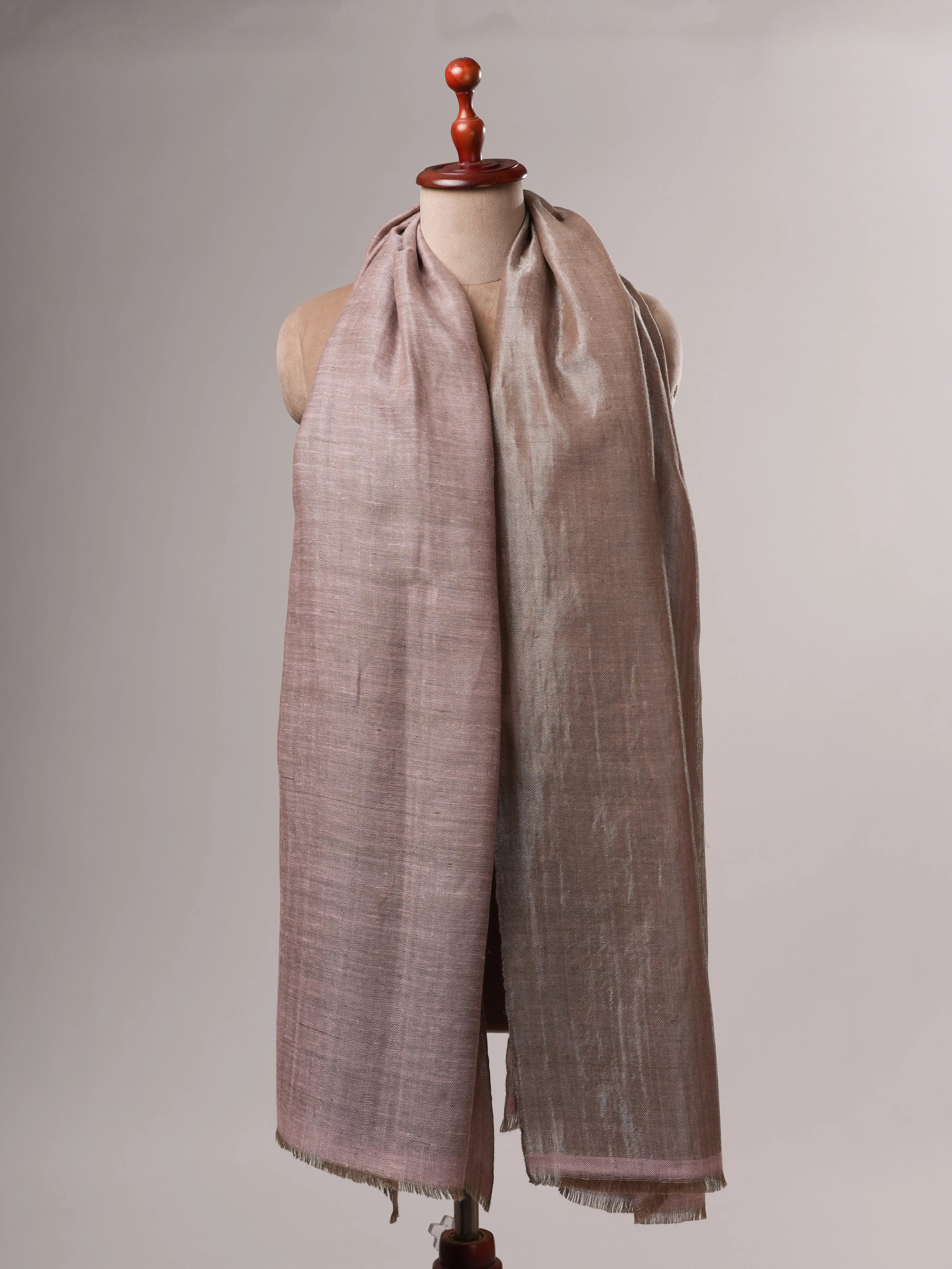 Baby Pink Pashmina Shawl with Zari Finished Reverse Side