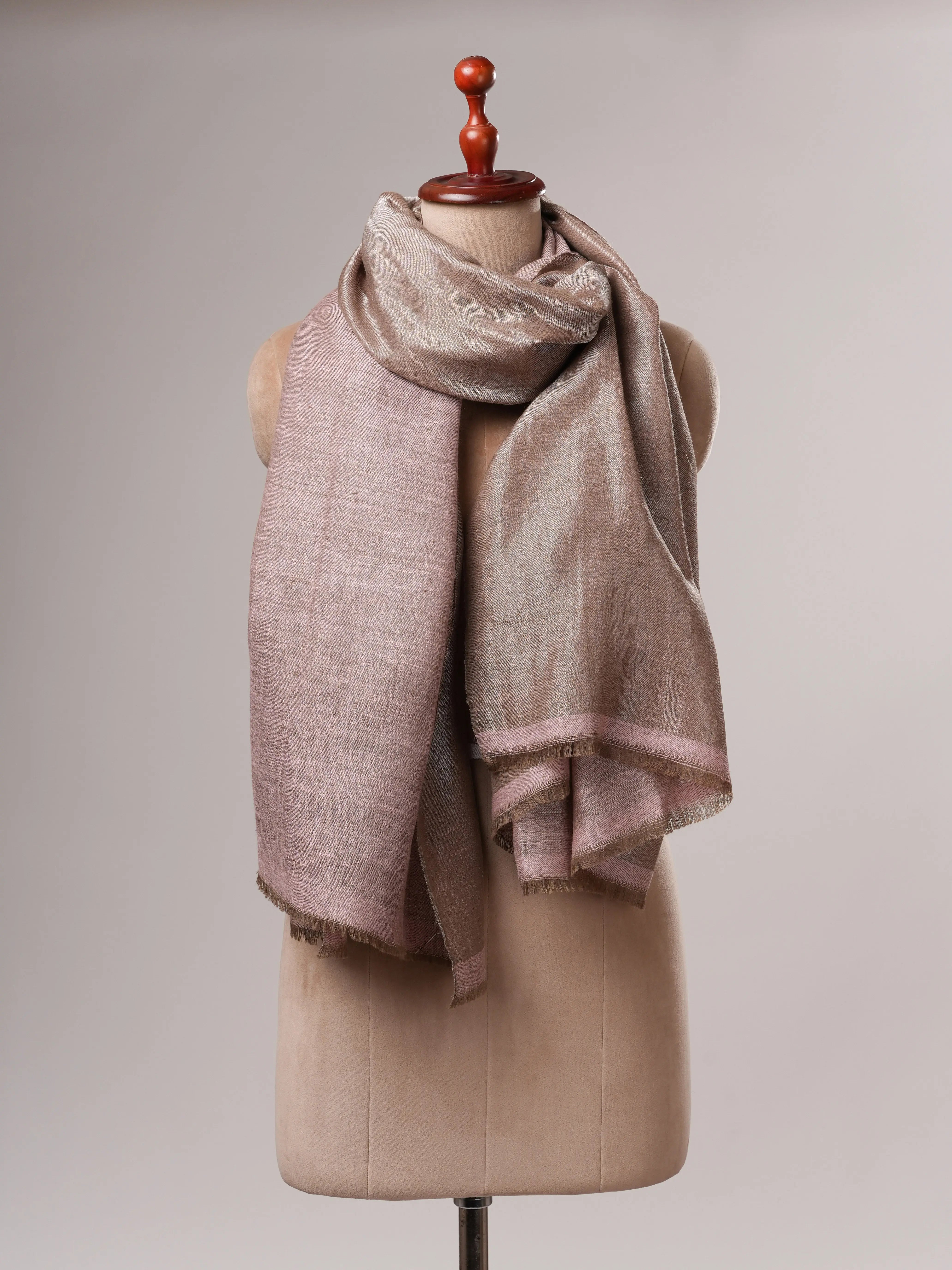 Baby Pink Pashmina Shawl with Zari Finished Reverse Side