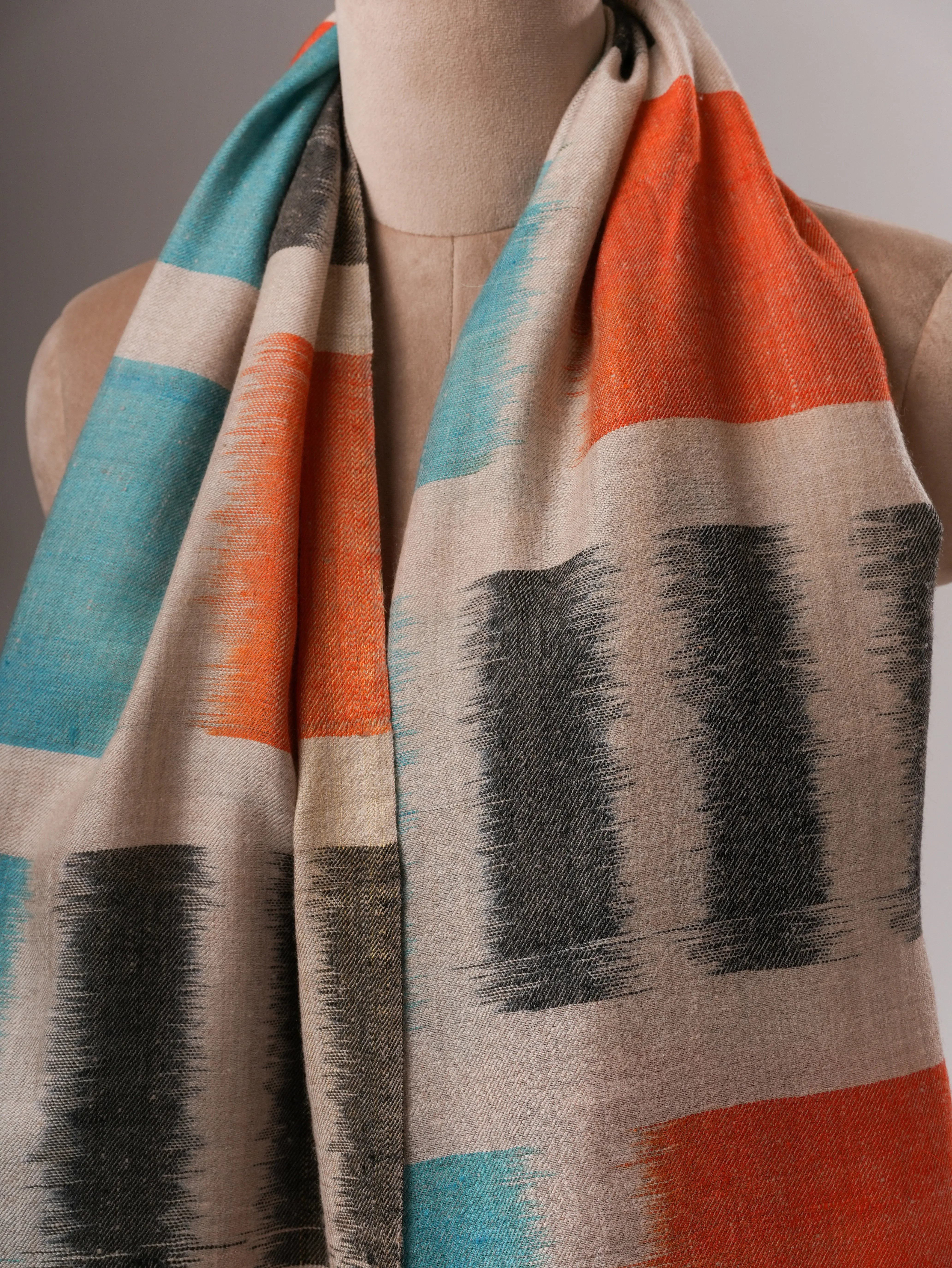 Metalik Zari Uçlu El Dokuması İkat Pashmina Şal